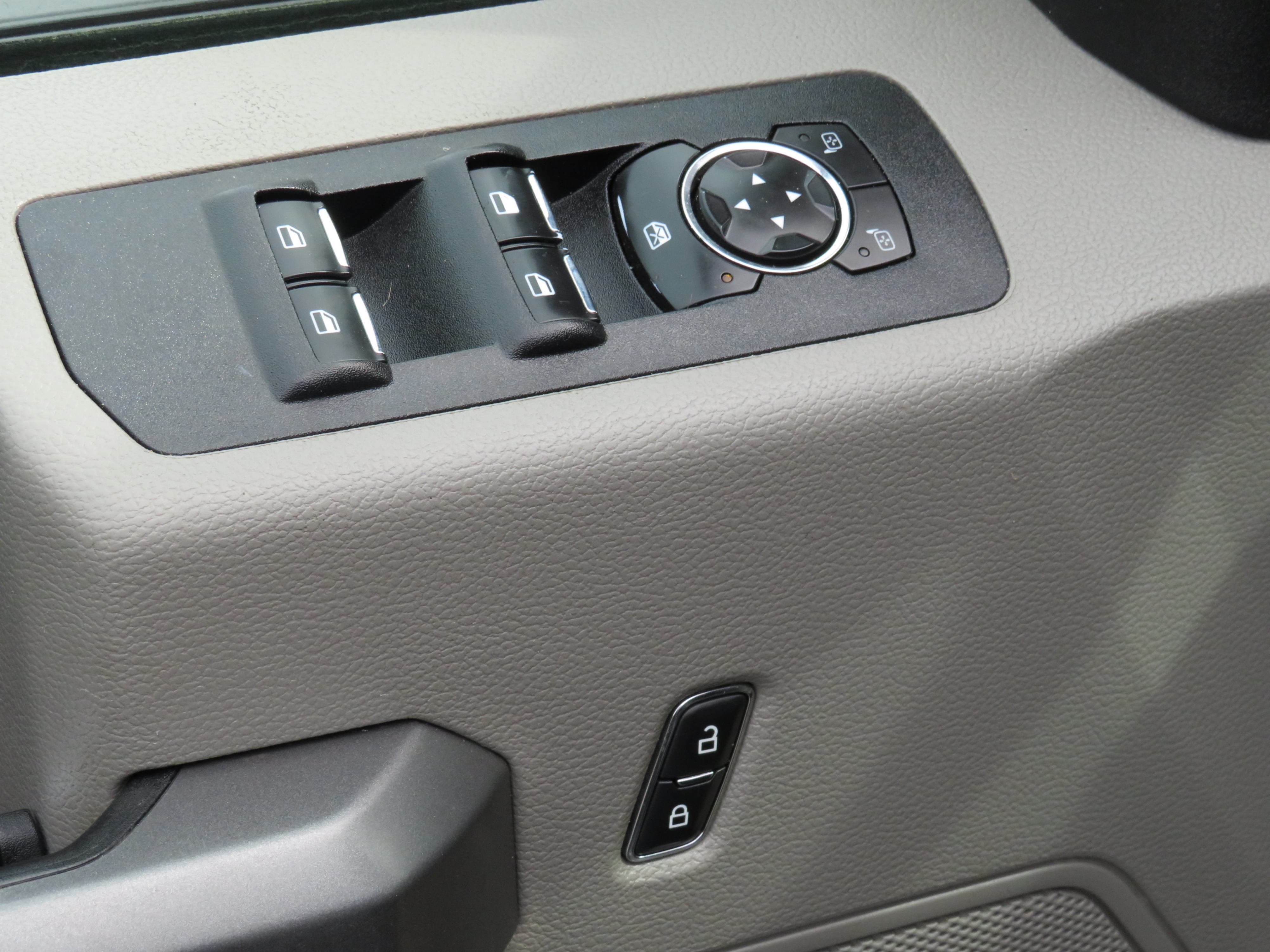/laautomotive/2018-Ford-F-150-627783604021227.jpg