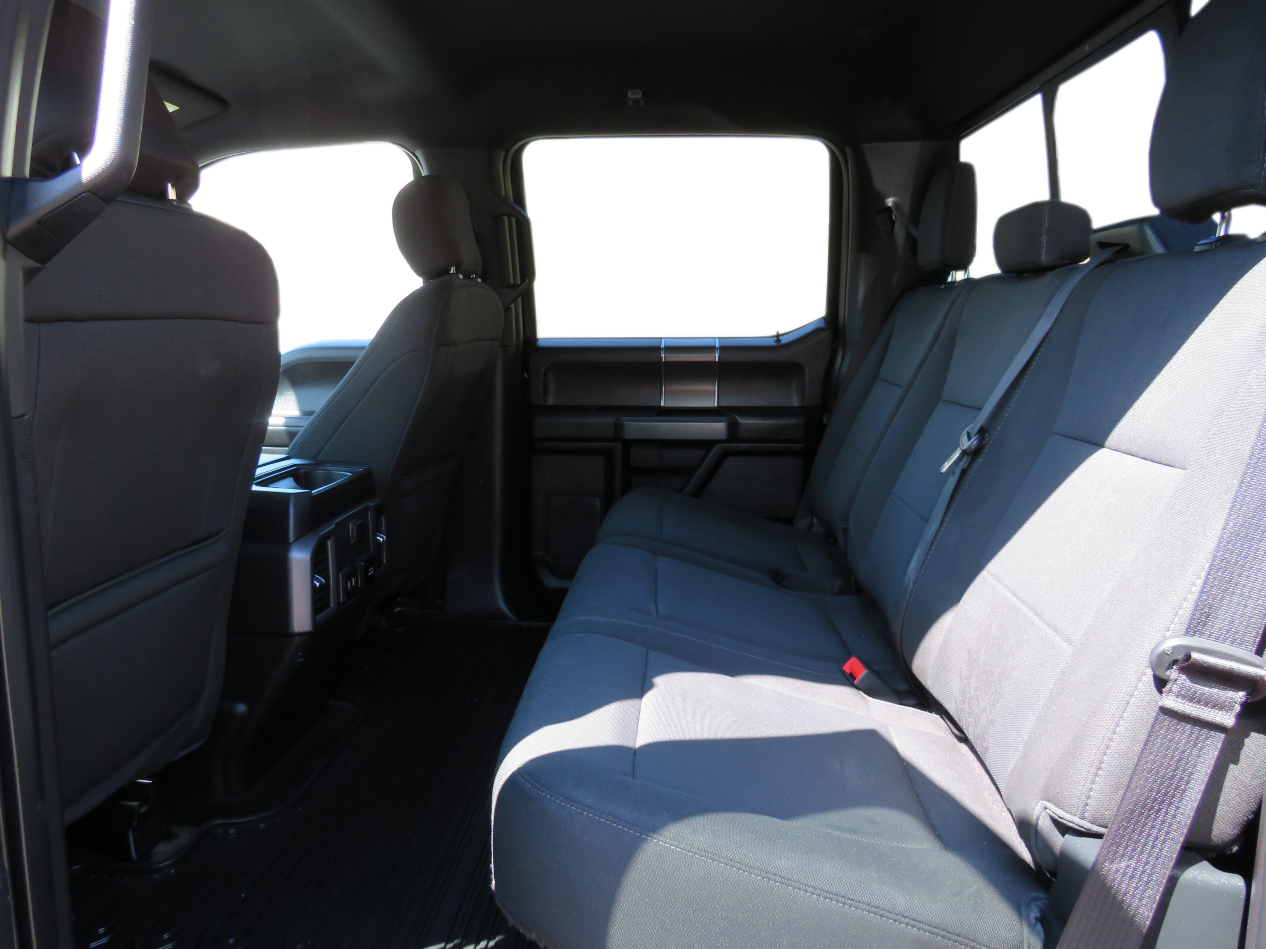 /laautomotive/2018-Ford-F-150-8145726452794686.jpg