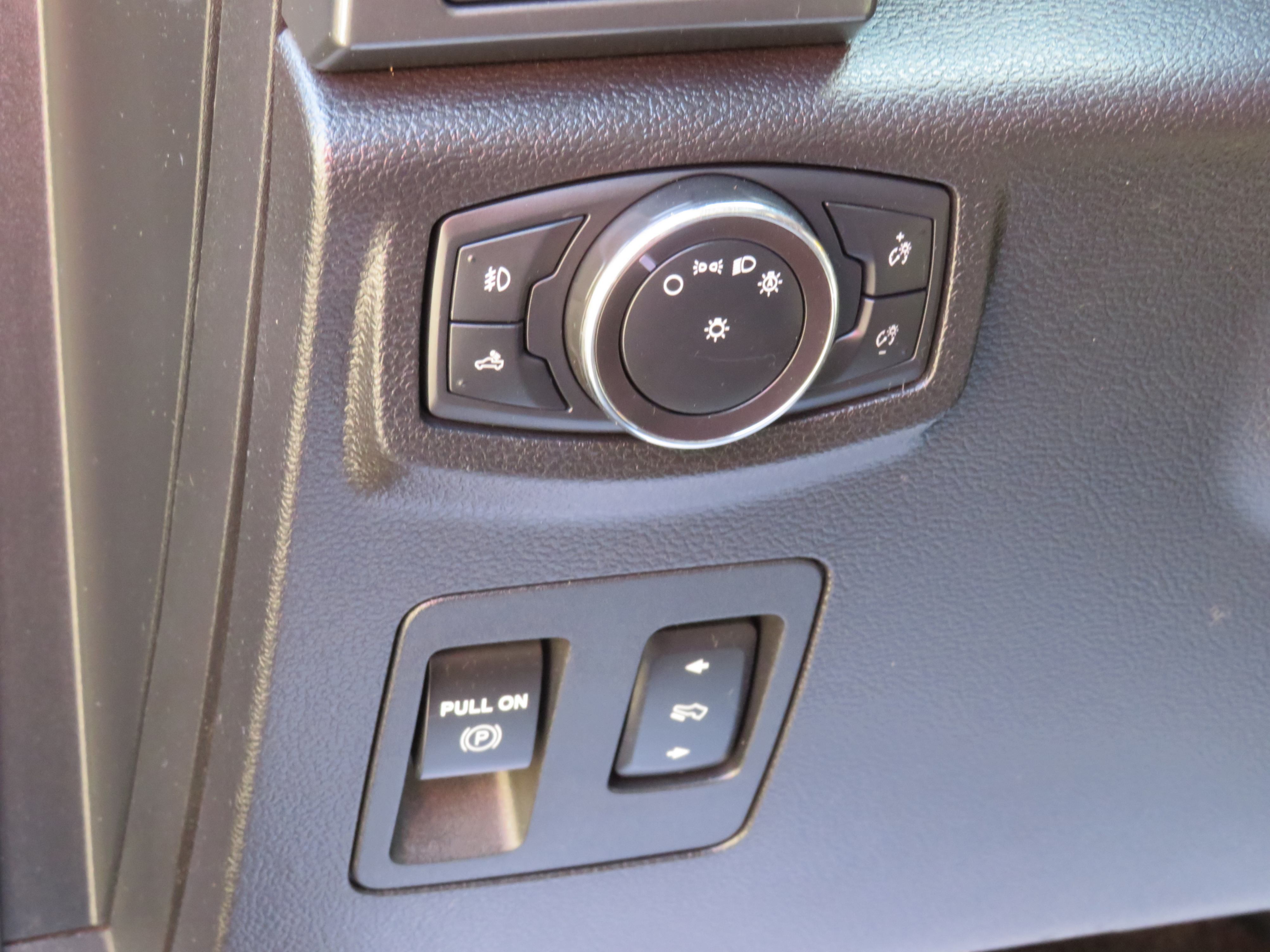/laautomotive/2018-Ford-F-150-9491882917596601.jpg