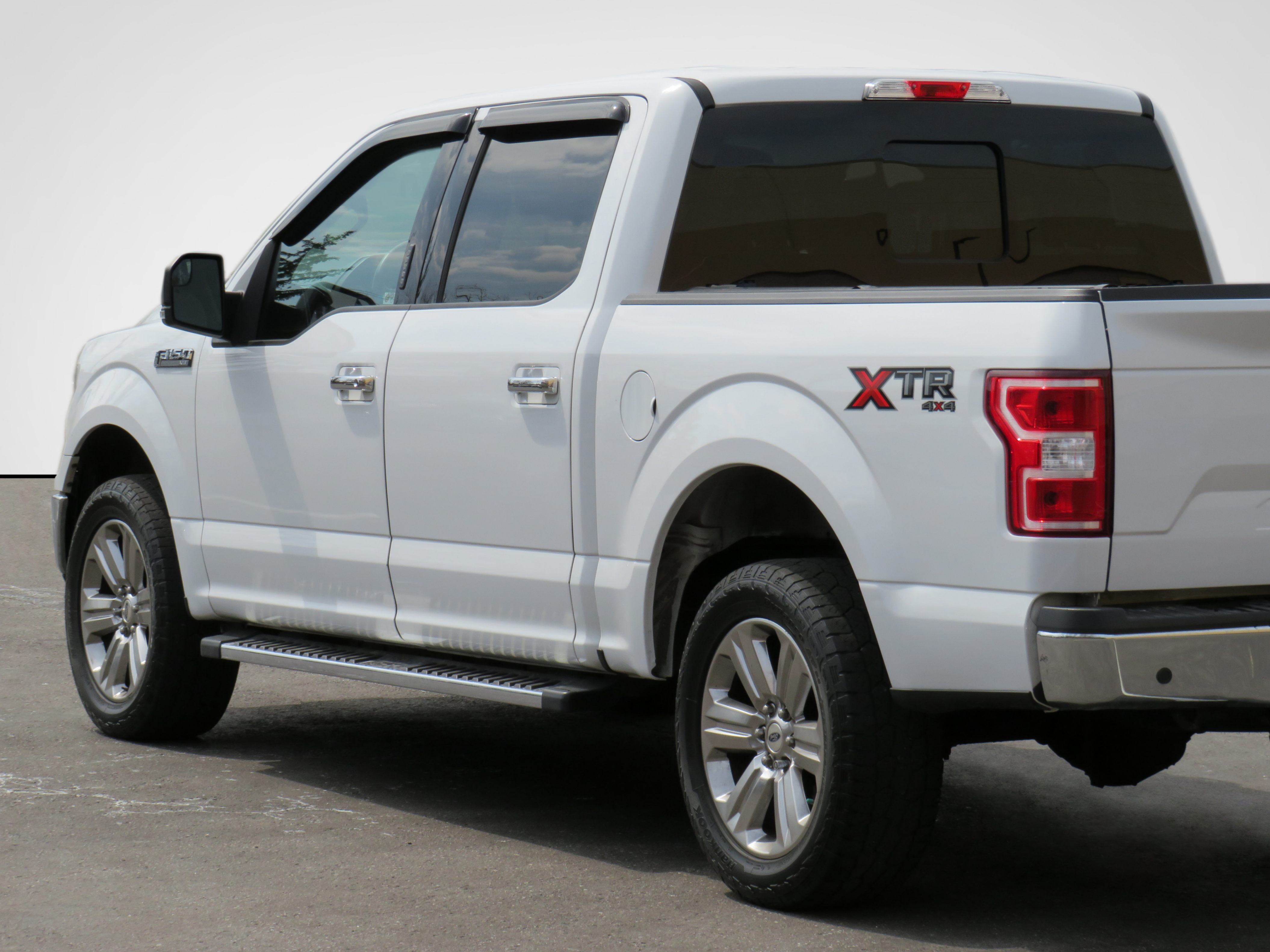 /laautomotive/2018-Ford-F150-48023220119051424.jpg