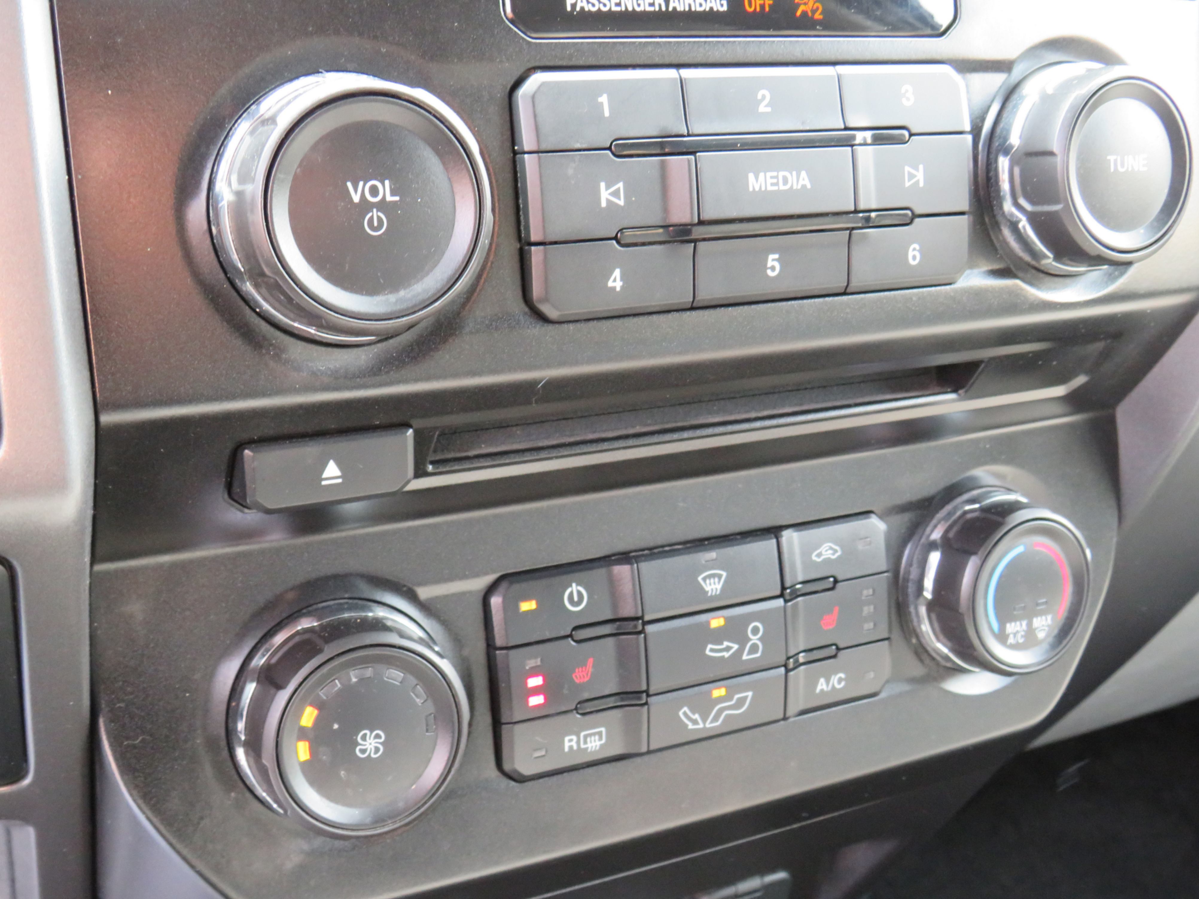 /laautomotive/2018-Ford-F150-6676685883701563.jpg