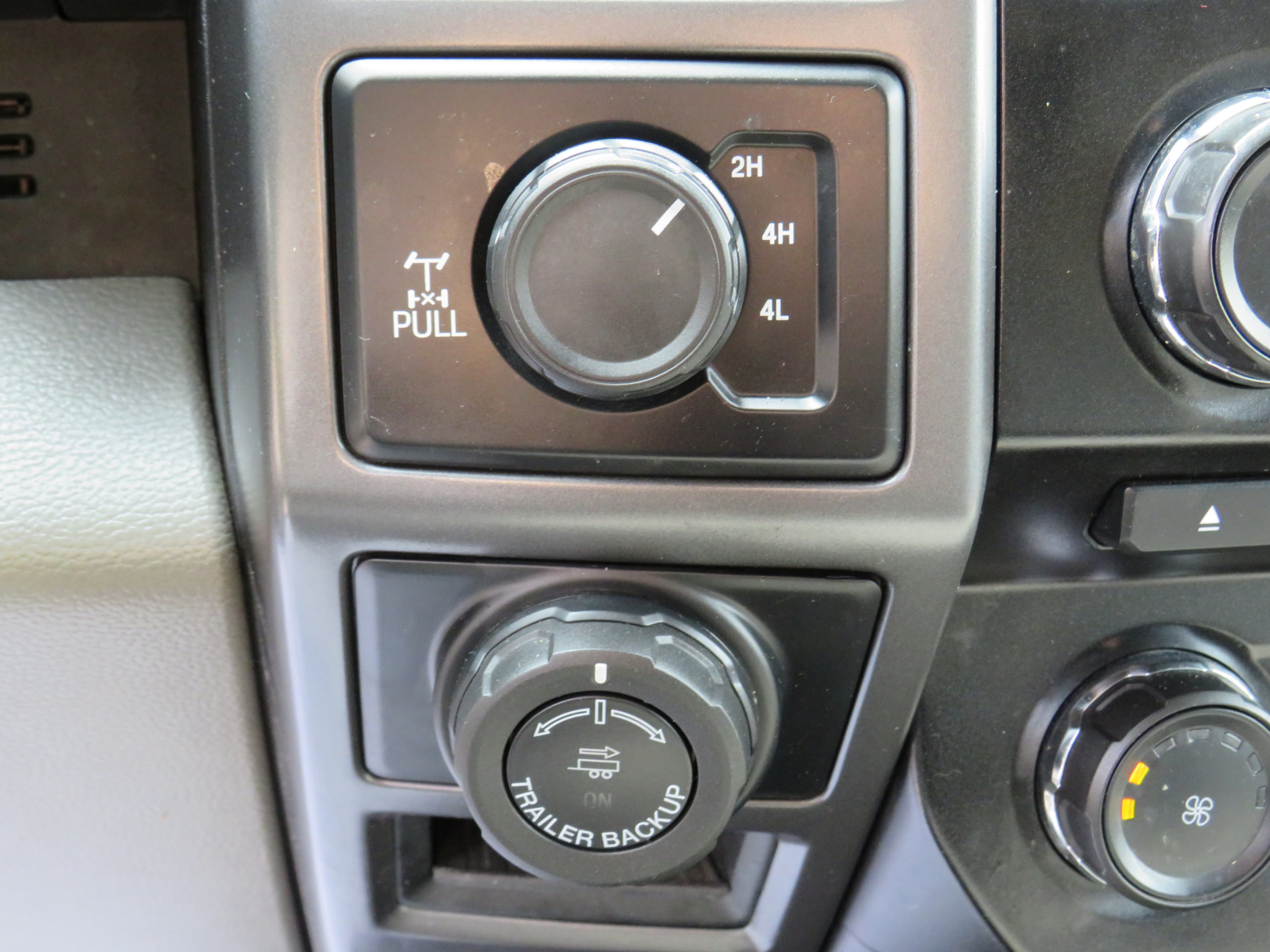 /laautomotive/2018-Ford-F150-8152350764292142.jpg
