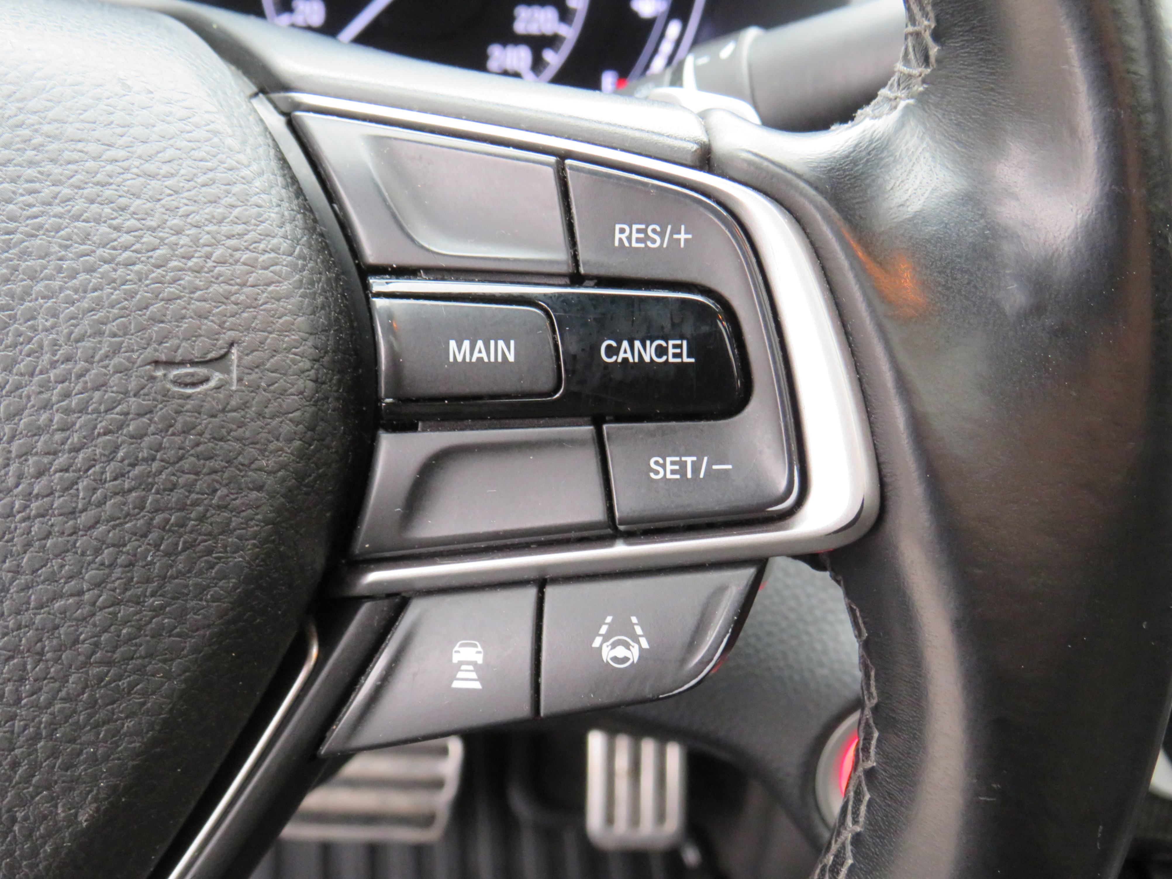 /laautomotive/2018-Honda-Accord-006738736484874774.jpg
