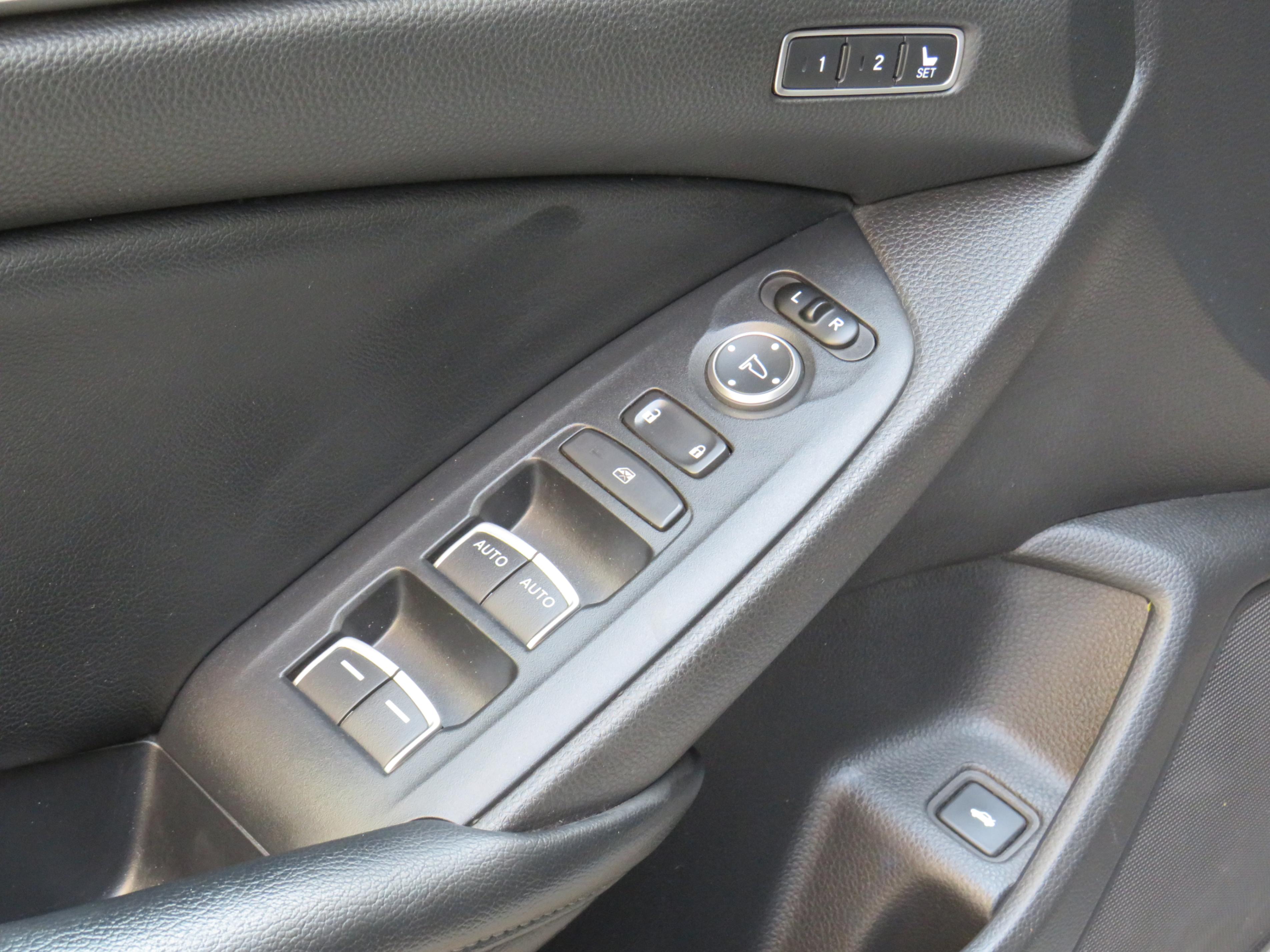 /laautomotive/2018-Honda-Accord-29395240617193363.jpg