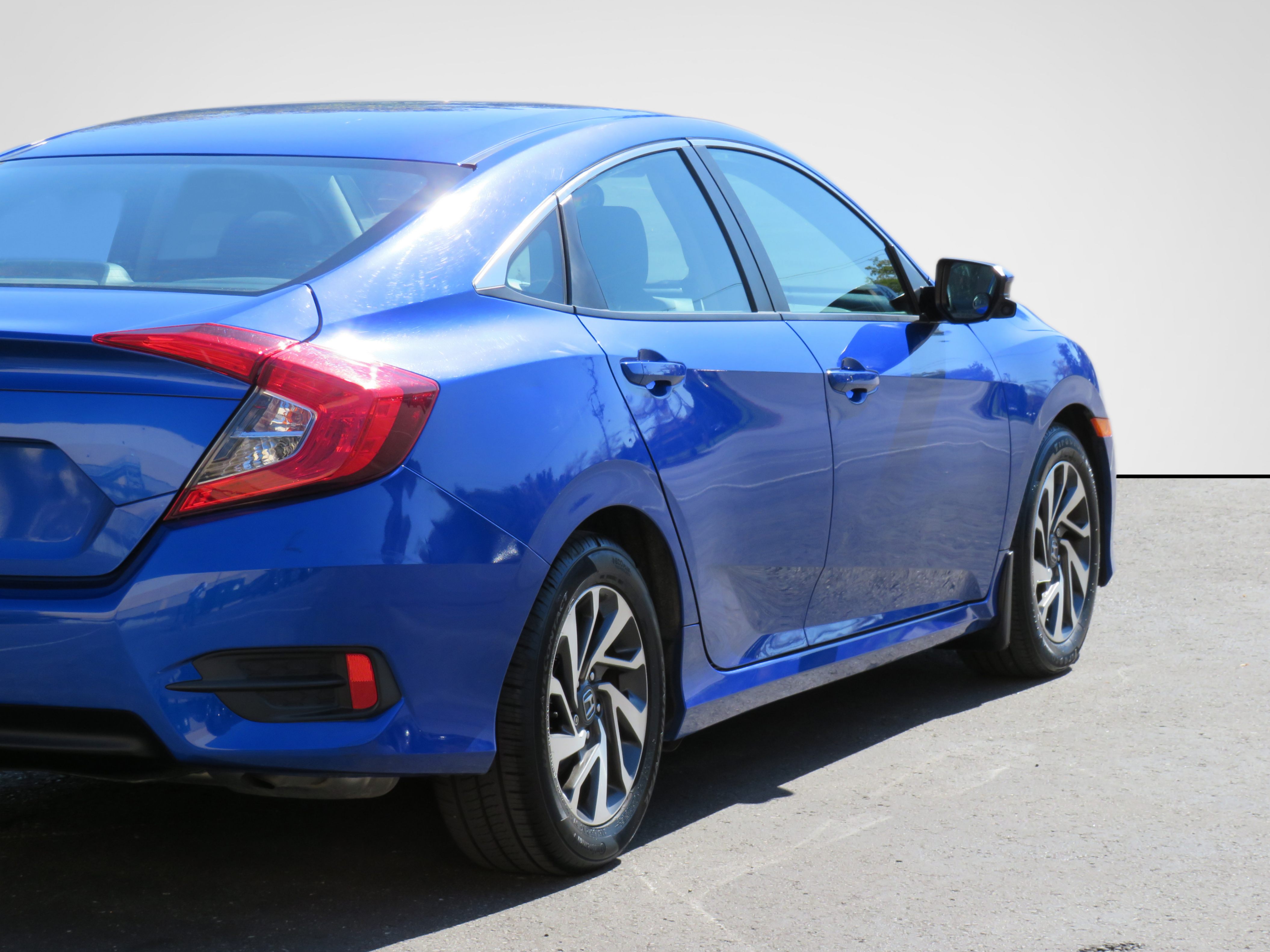 /laautomotive/2018-Honda-Civic-39572885779983347.jpg