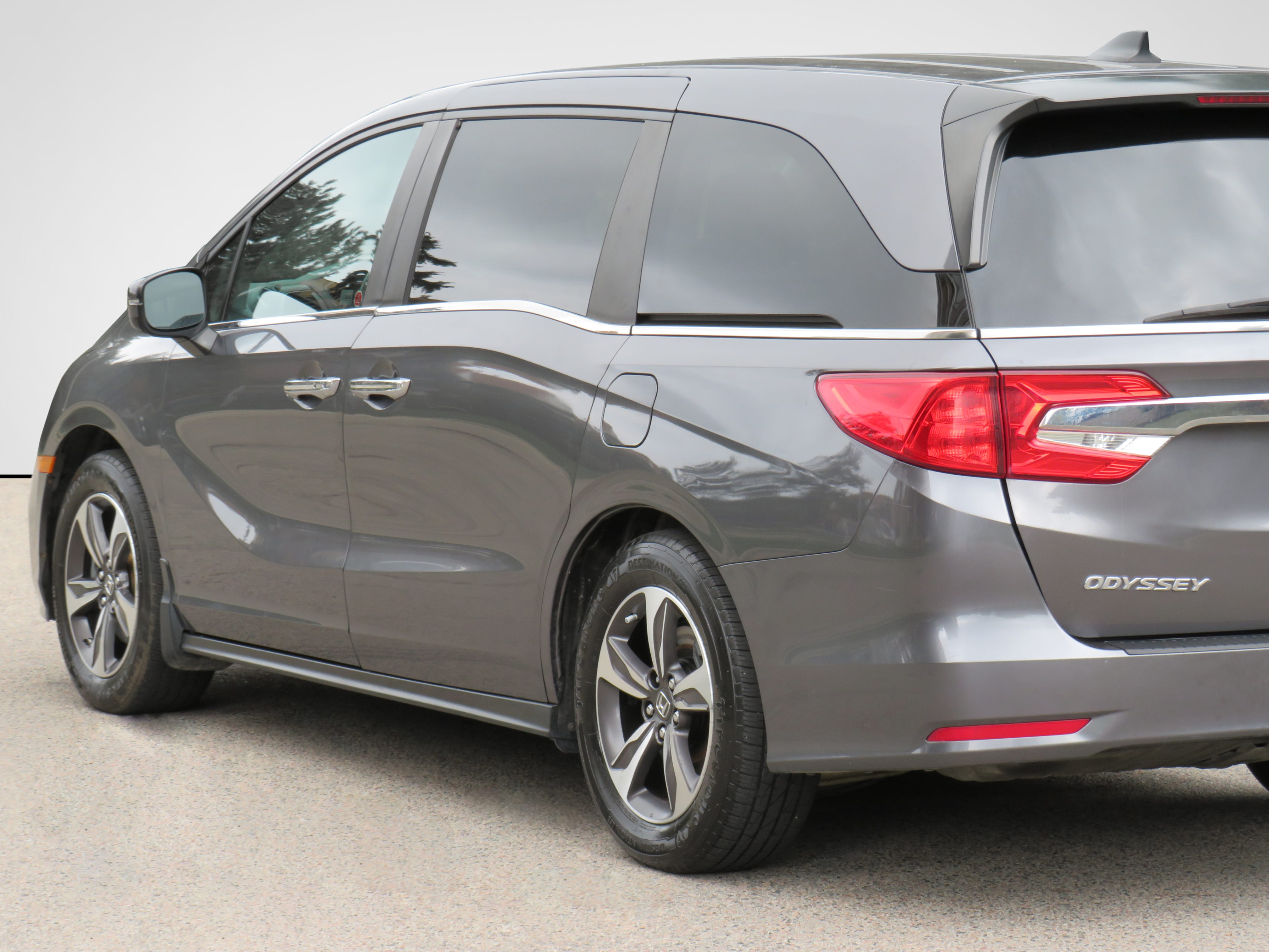 /laautomotive/2018-Honda-Odyssey-3926110477491931.jpg