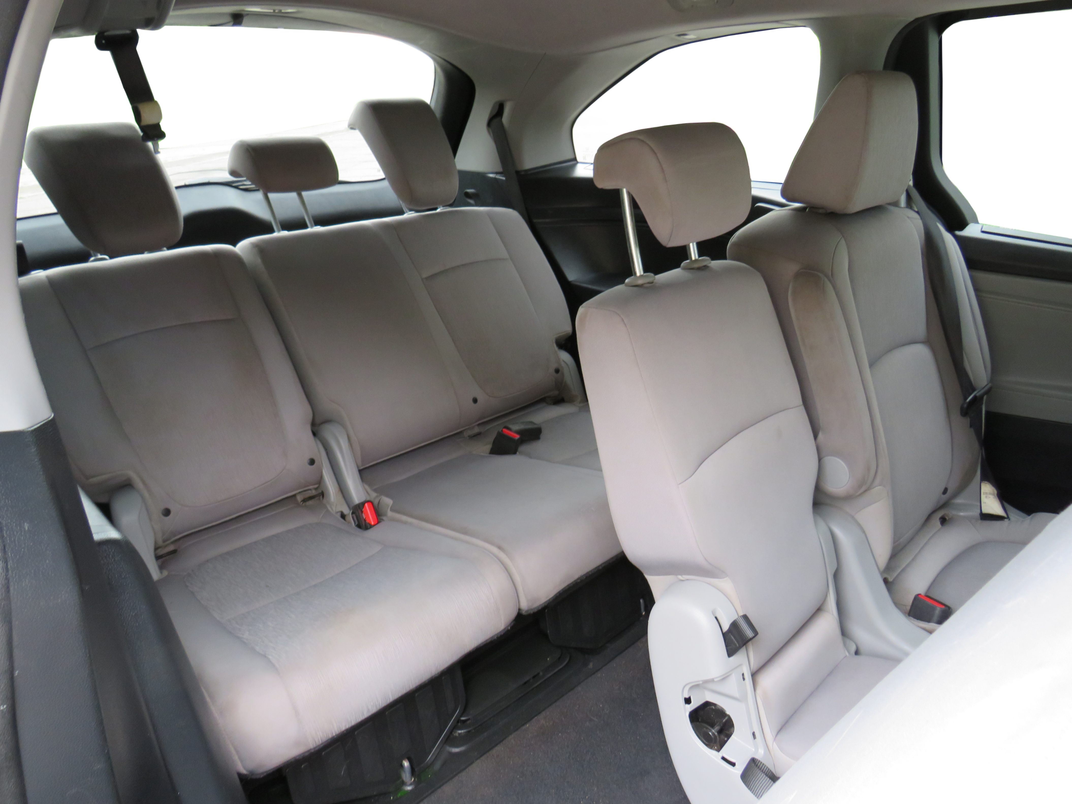 /laautomotive/2018-Honda-Odyssey-43128415459563096.jpg
