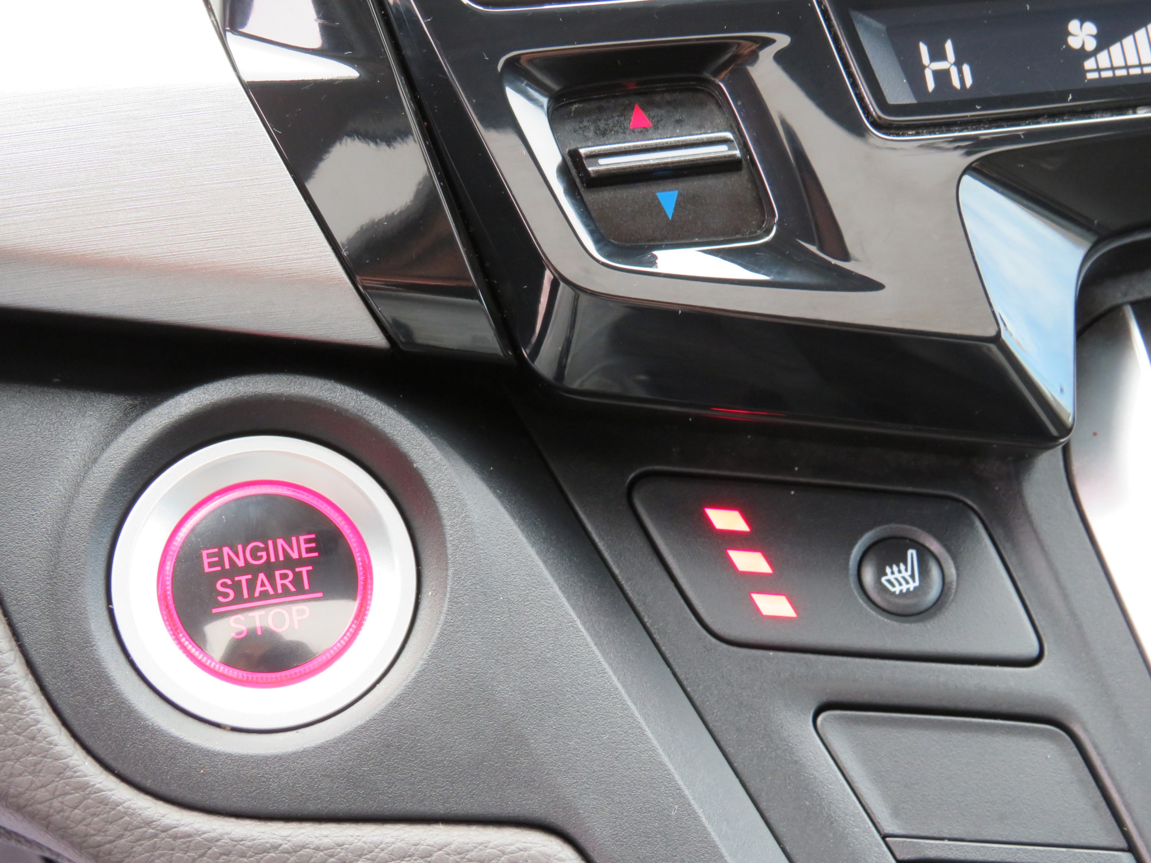 /laautomotive/2018-Honda-Odyssey-6731571213654504.jpg