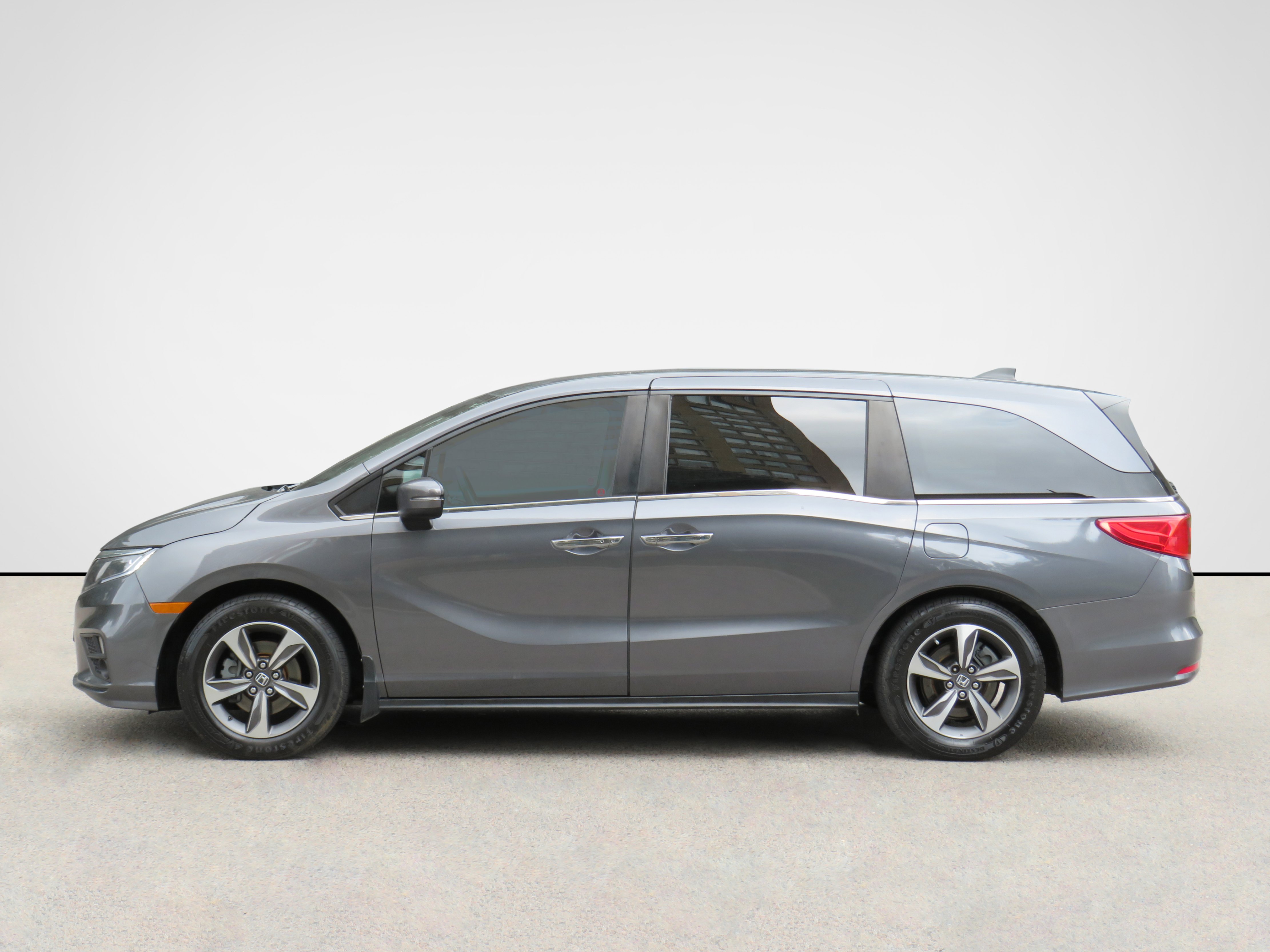 /laautomotive/2018-Honda-Odyssey-8915920753003945.jpg