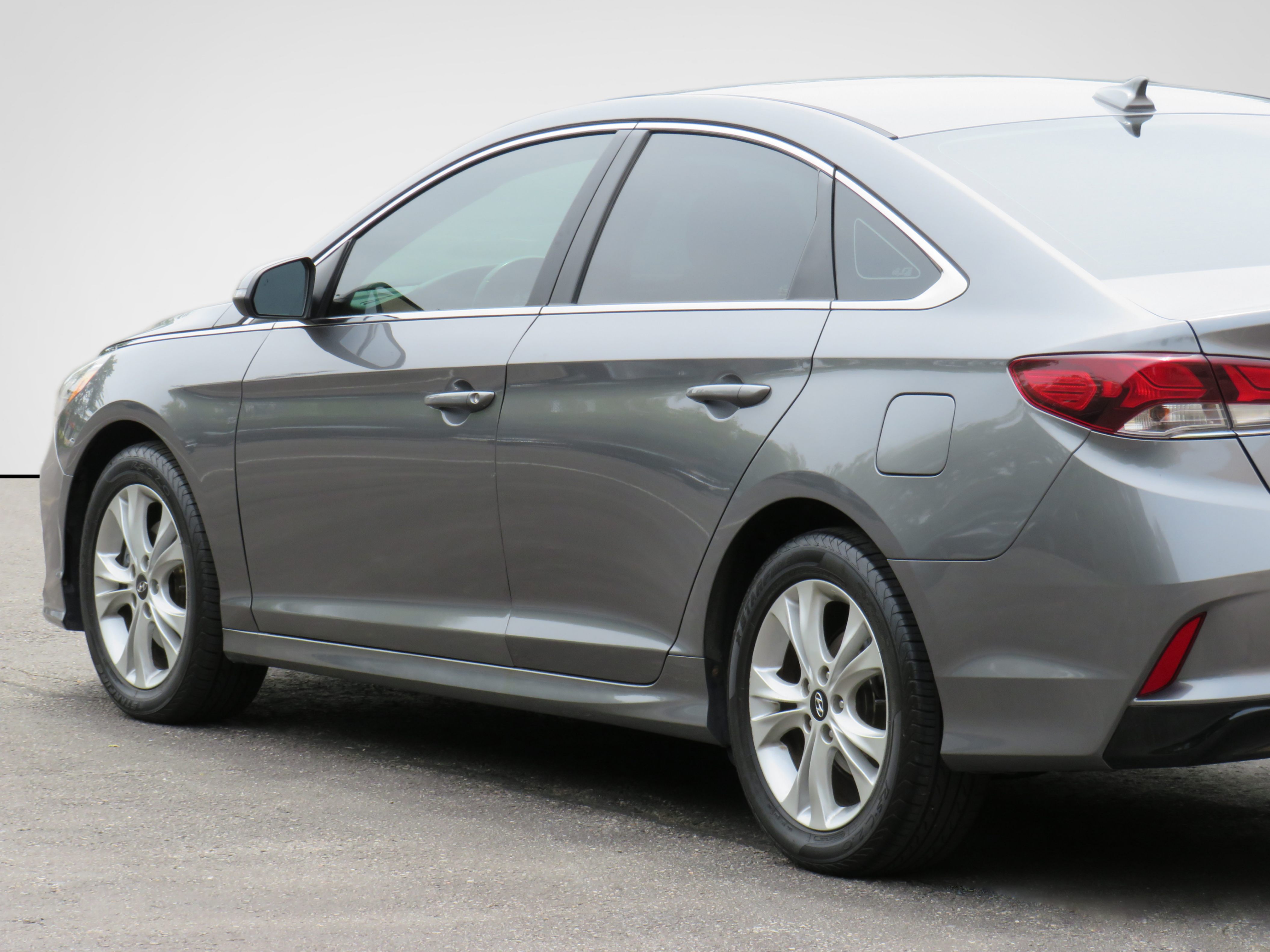 /laautomotive/2018-Hyundai-Sonata-44120809224554747.jpg