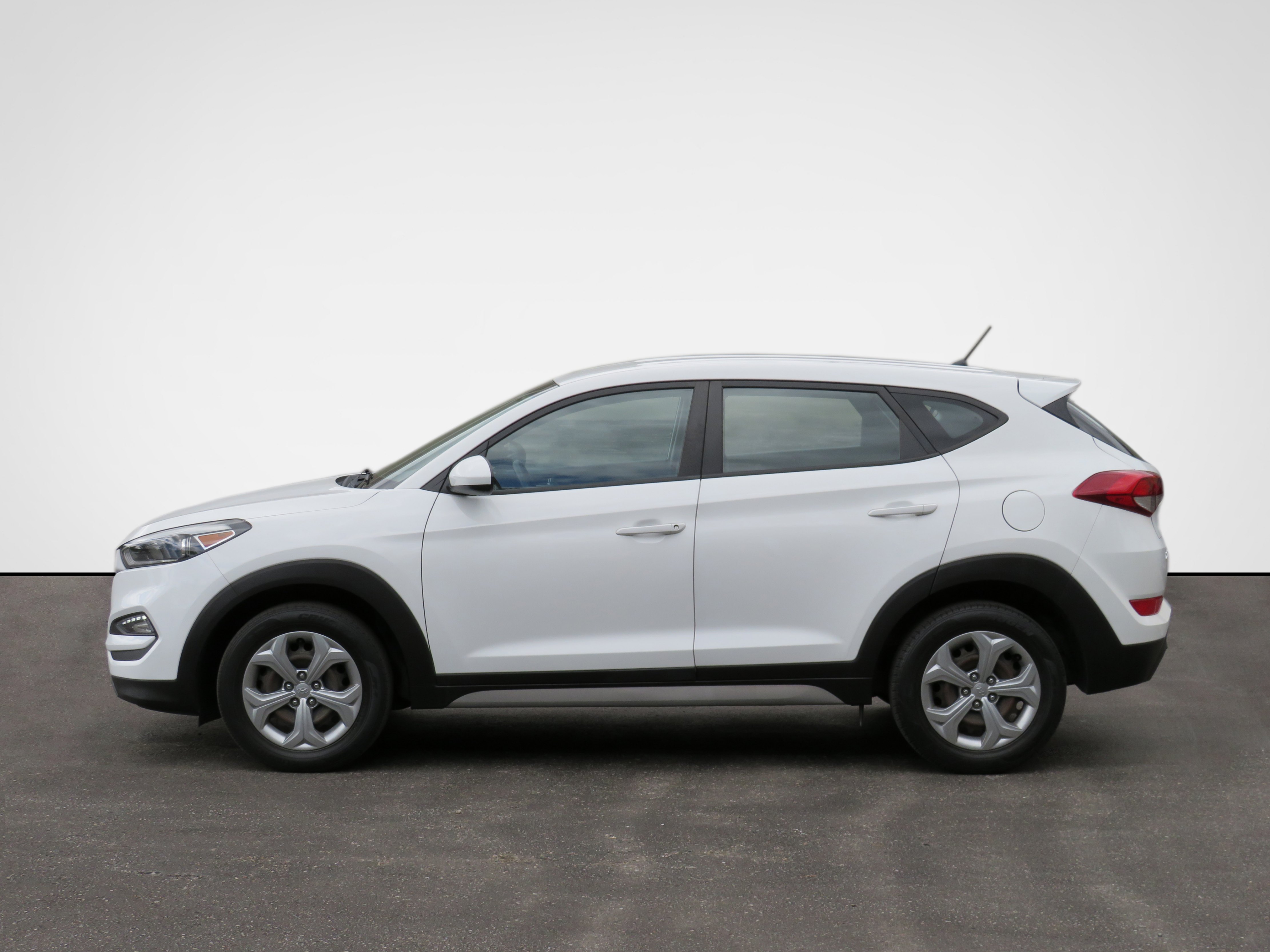 /laautomotive/2018-Hyundai-Tucson-9539116700869992.jpg