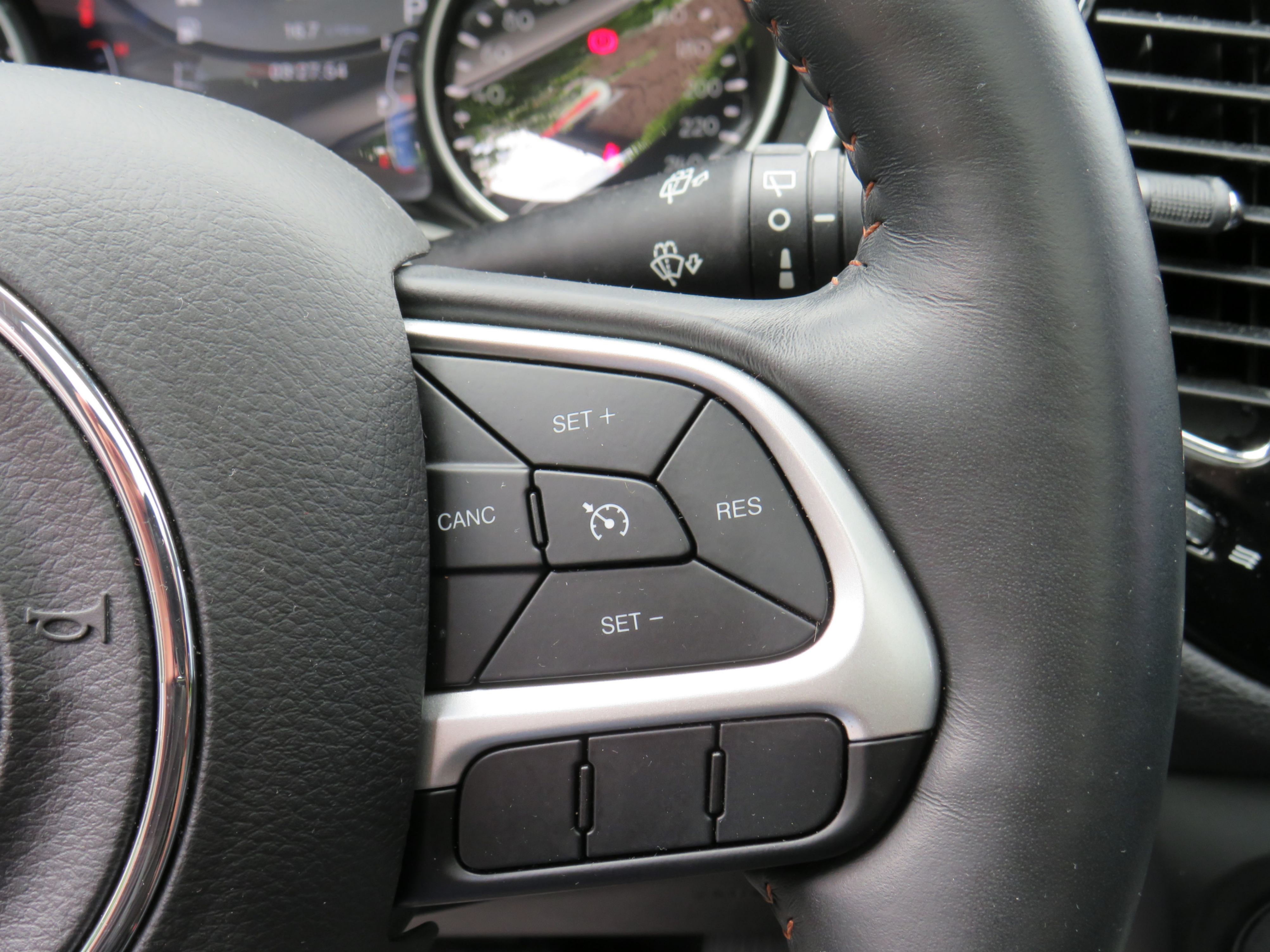 /laautomotive/2018-Jeep-Compass-05866211367644181.jpg