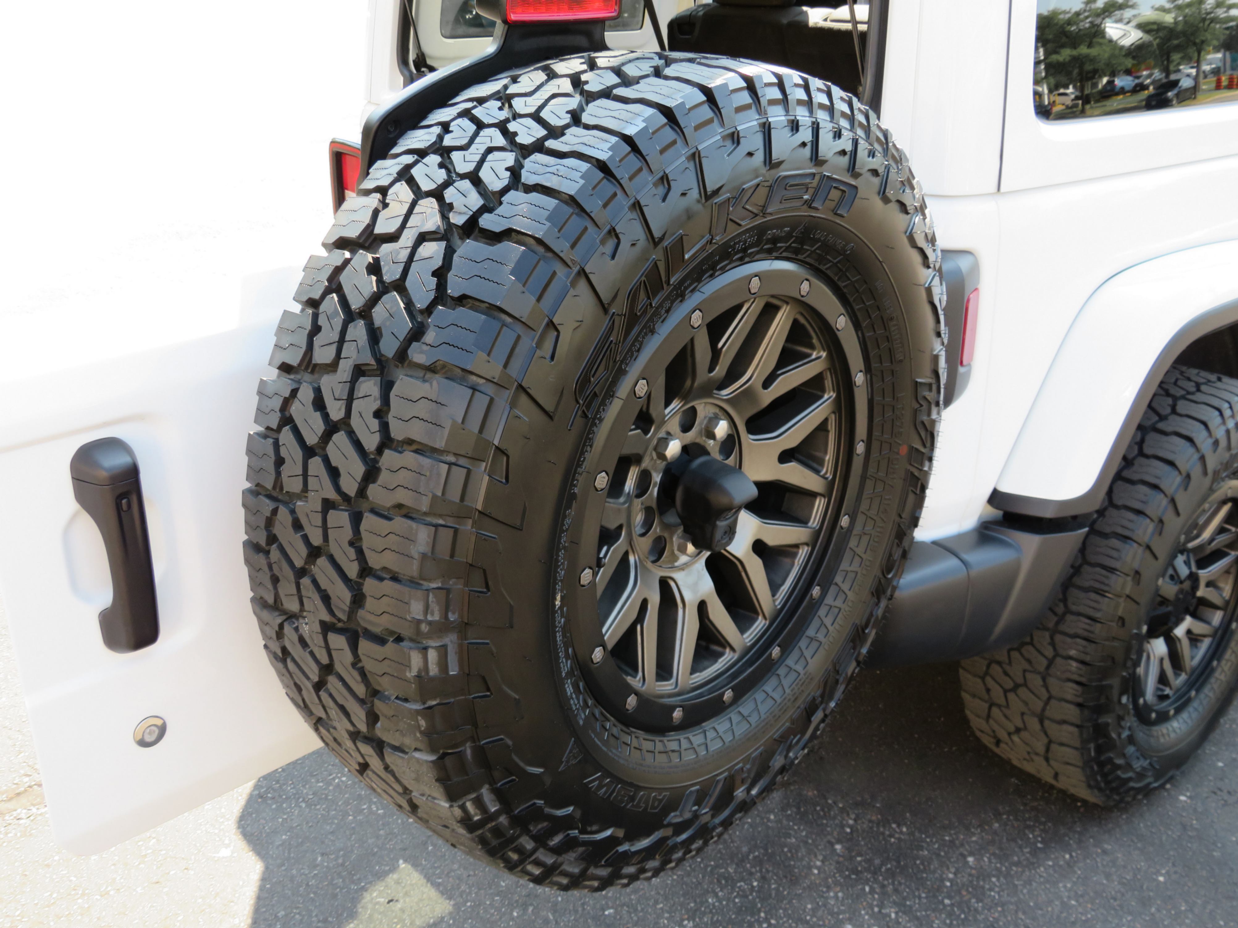 /laautomotive/2018-Jeep-WranglerUnlimited-36537087690977454.jpg