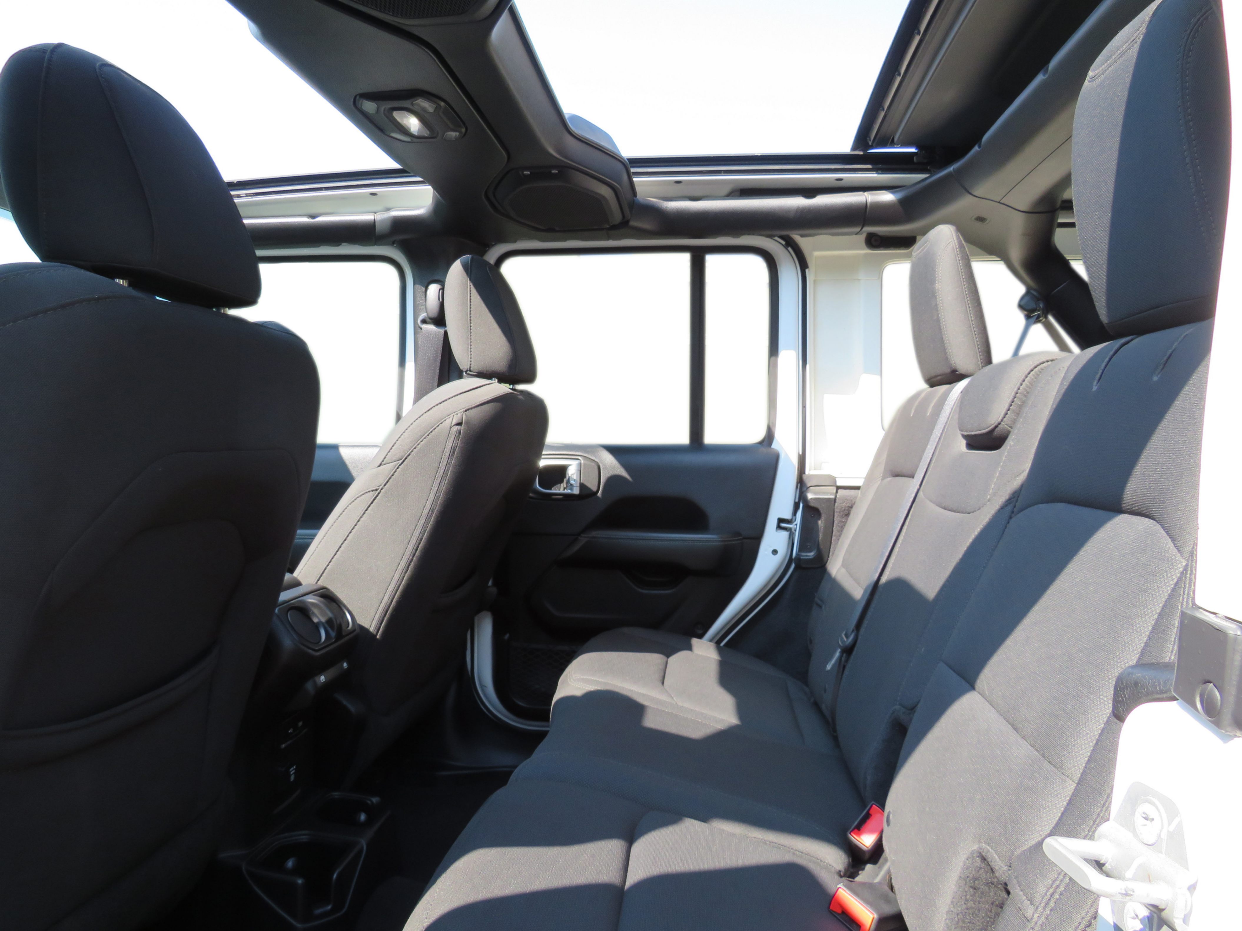 /laautomotive/2018-Jeep-WranglerUnlimited-9725508531812308.jpg