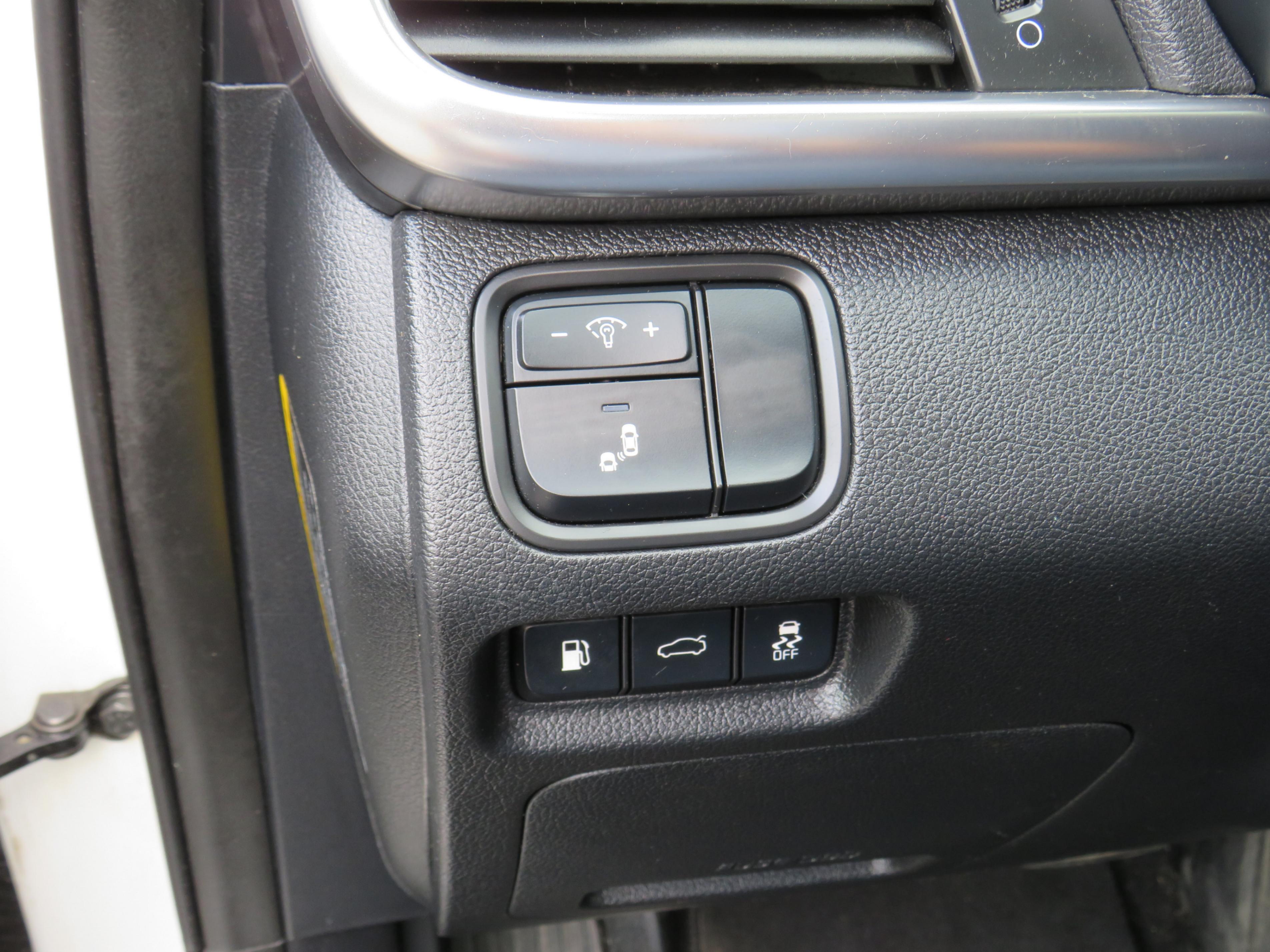 /laautomotive/2018-Kia-OptimaHybrid-7629782934756899.jpg