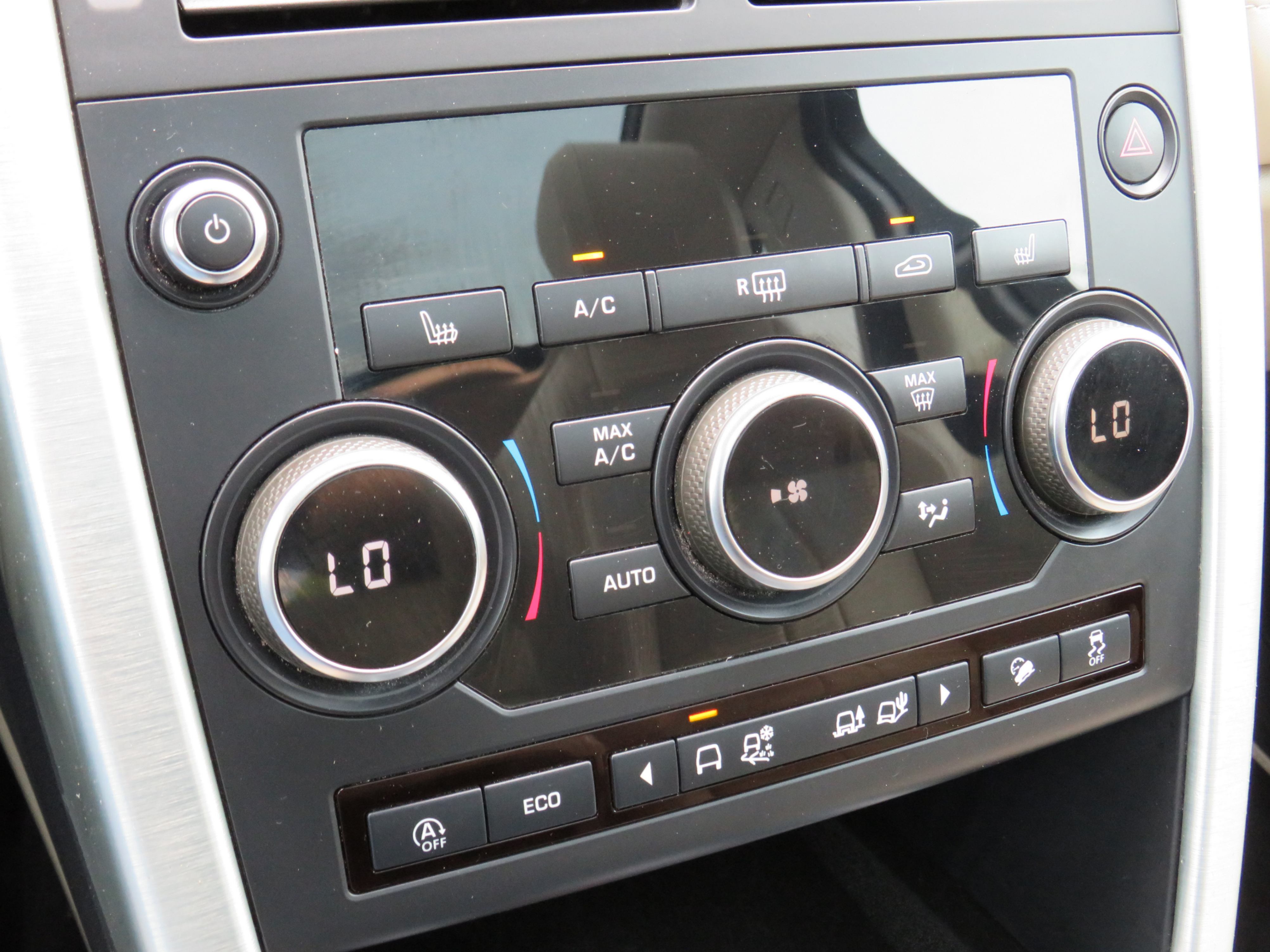 /laautomotive/2018-LandRover-DiscoverySport-6312779113848583.jpg