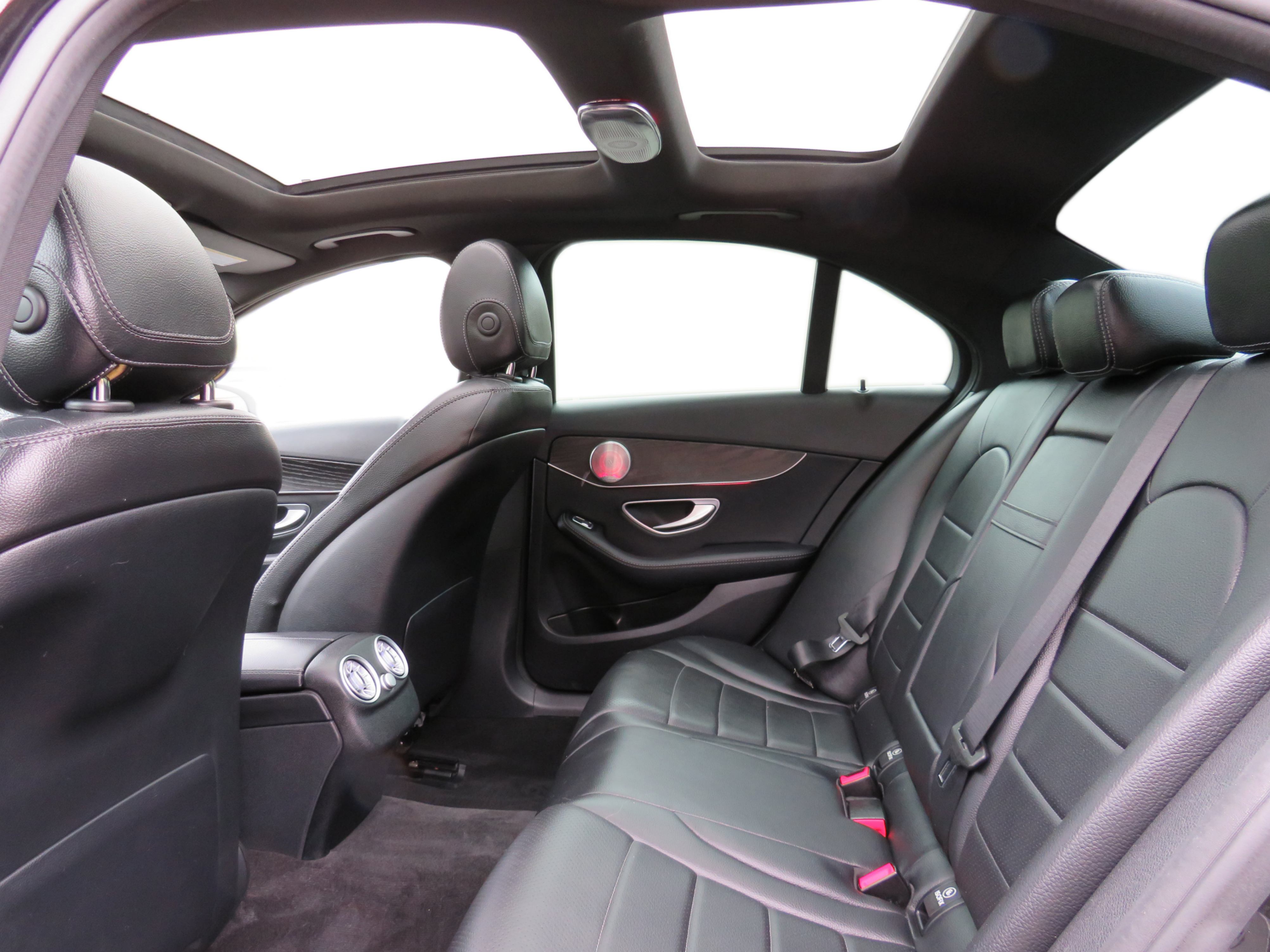 /laautomotive/2018-Mercedes-Benz-C-Class-8182280296477926.jpg