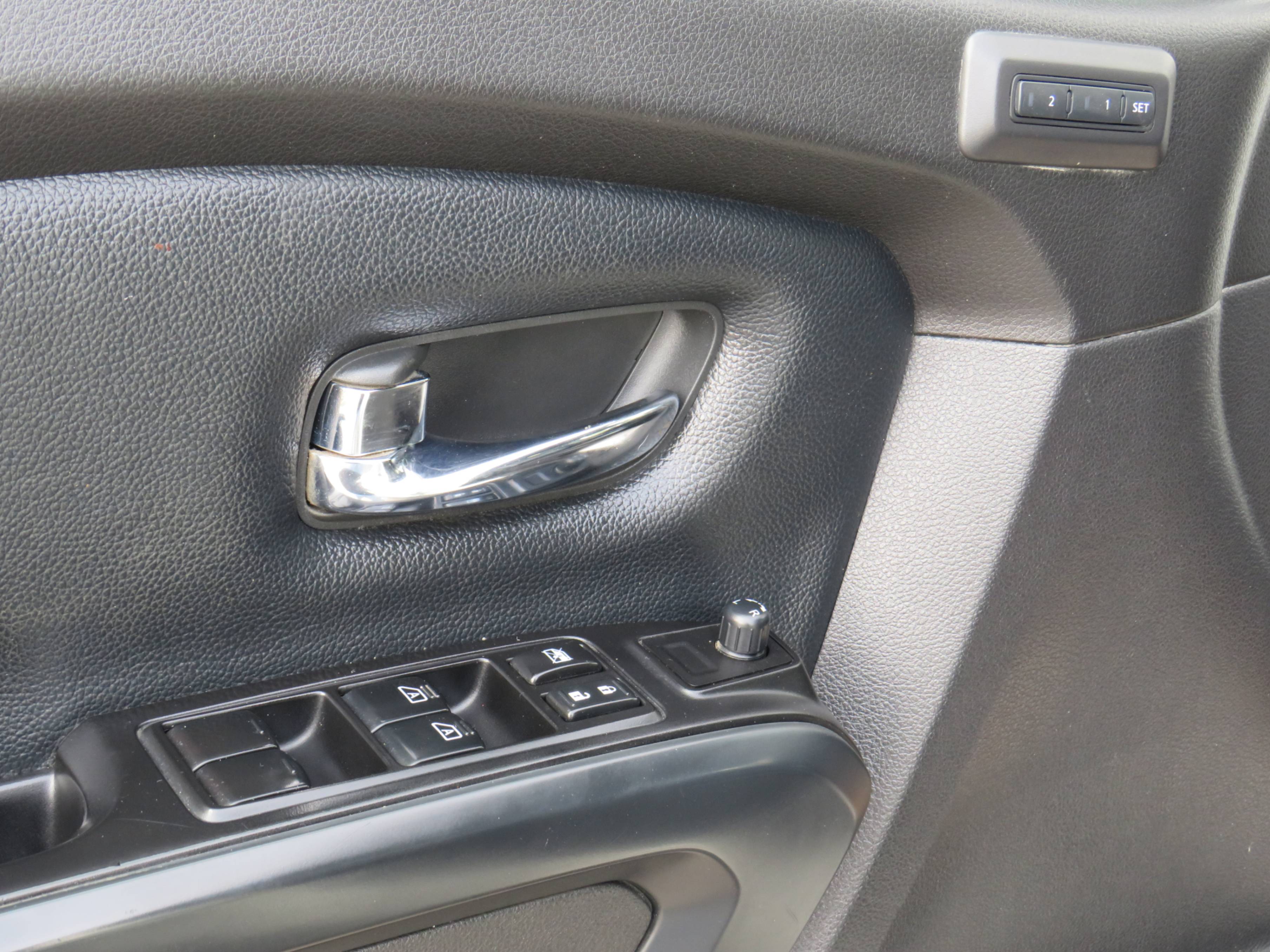 /laautomotive/2018-Nissan-Titan-2663807938934788.jpg