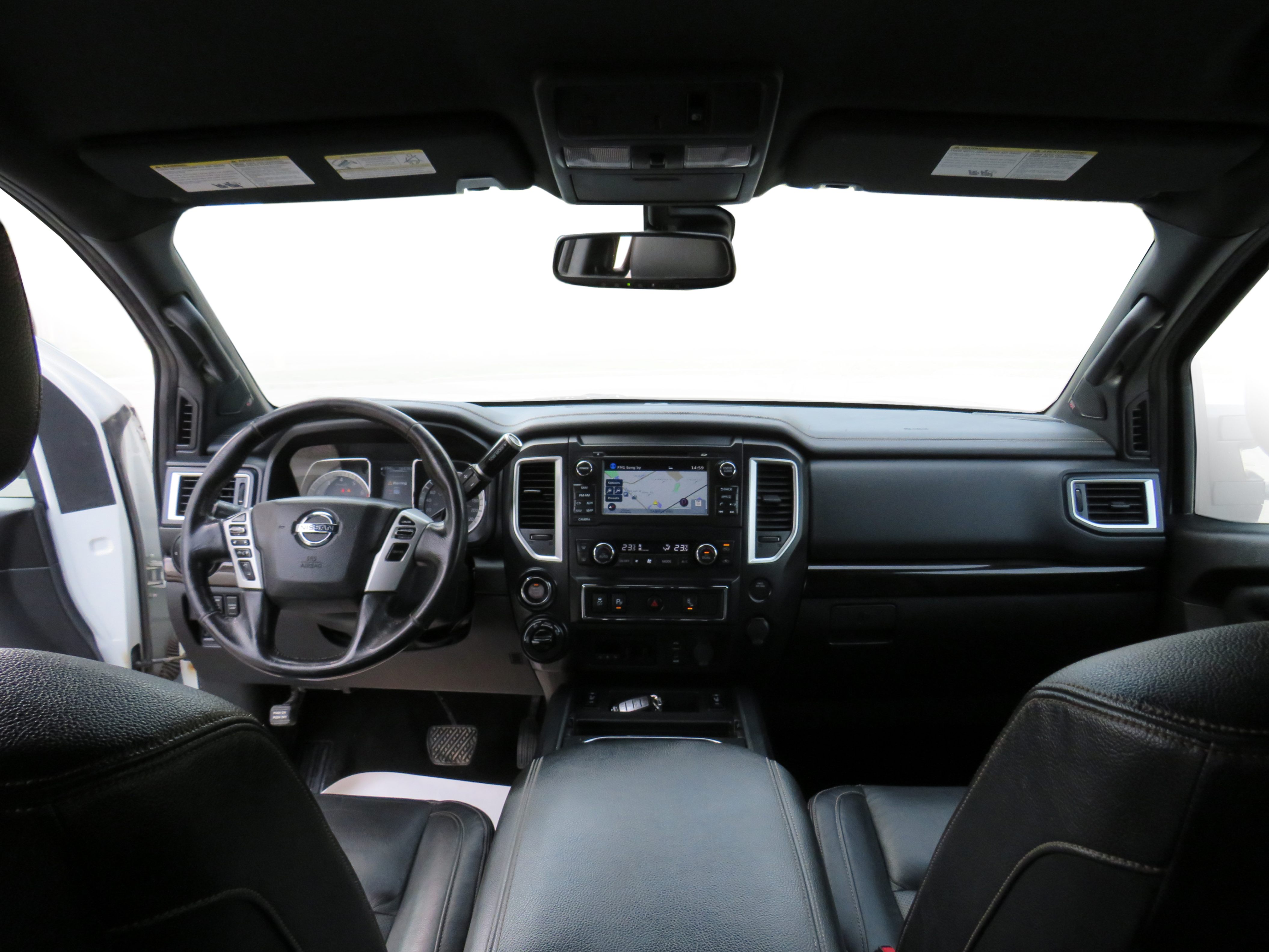 /laautomotive/2018-Nissan-Titan-2866252753574756.jpg