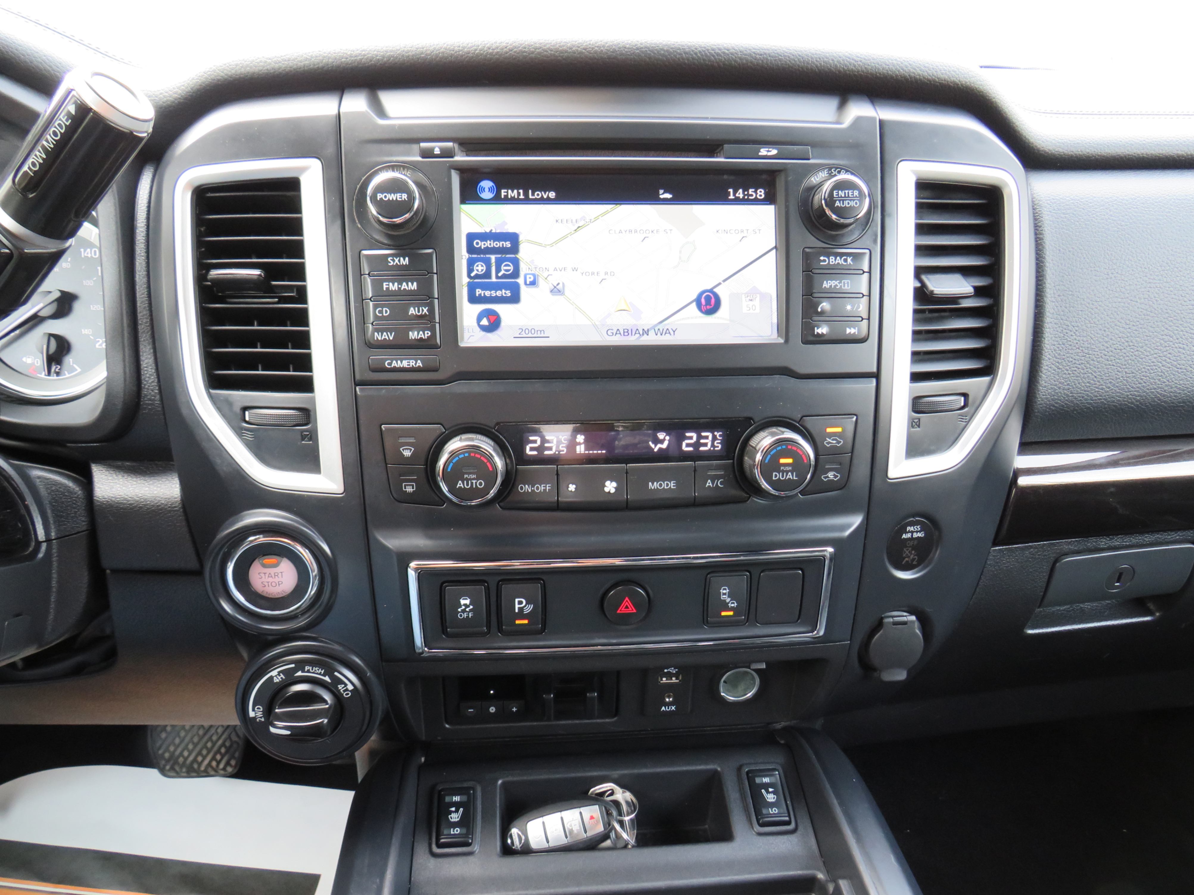 /laautomotive/2018-Nissan-Titan-43408312745431843.jpg