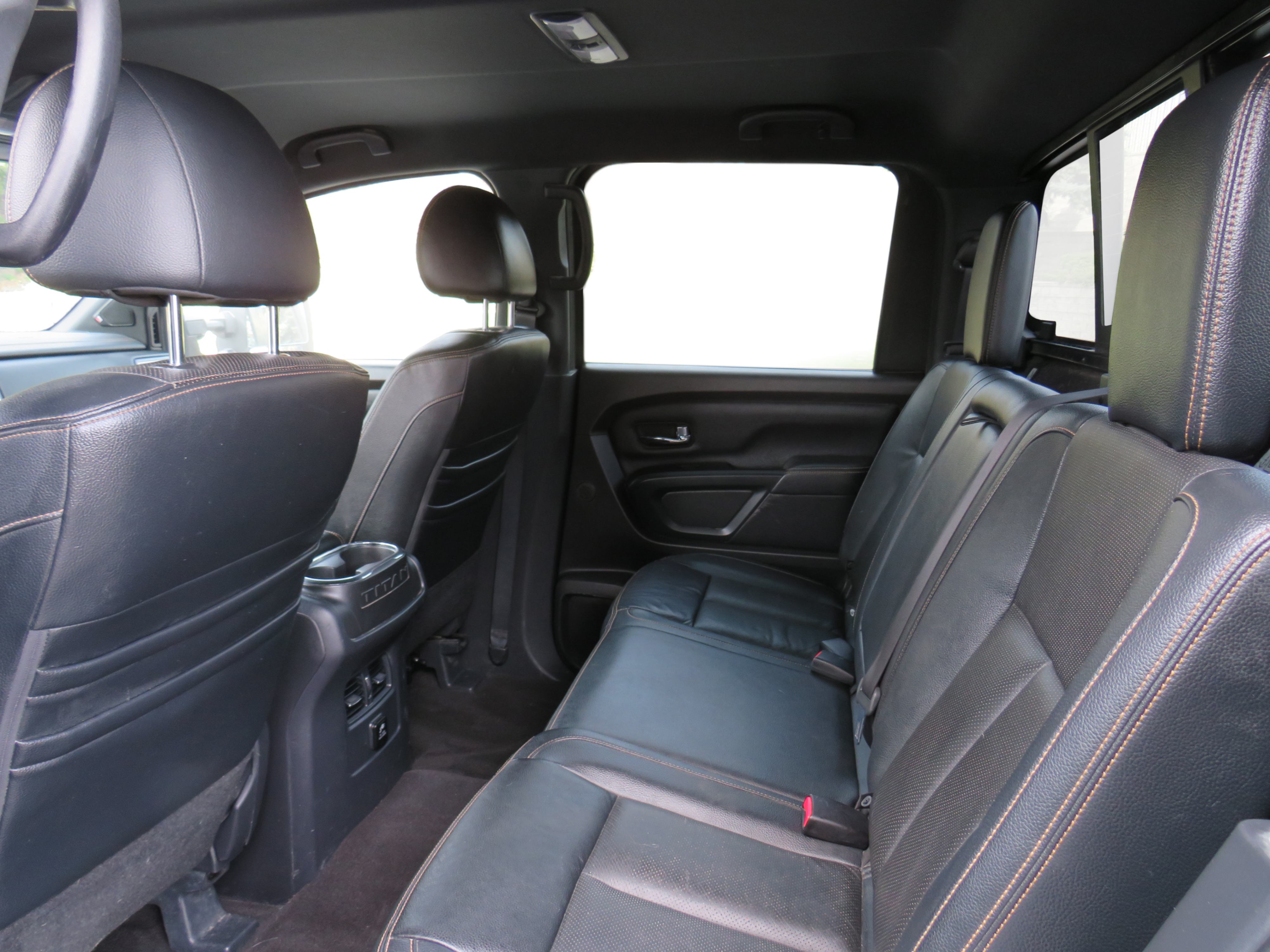 /laautomotive/2018-Nissan-Titan-9250323017658657.jpg