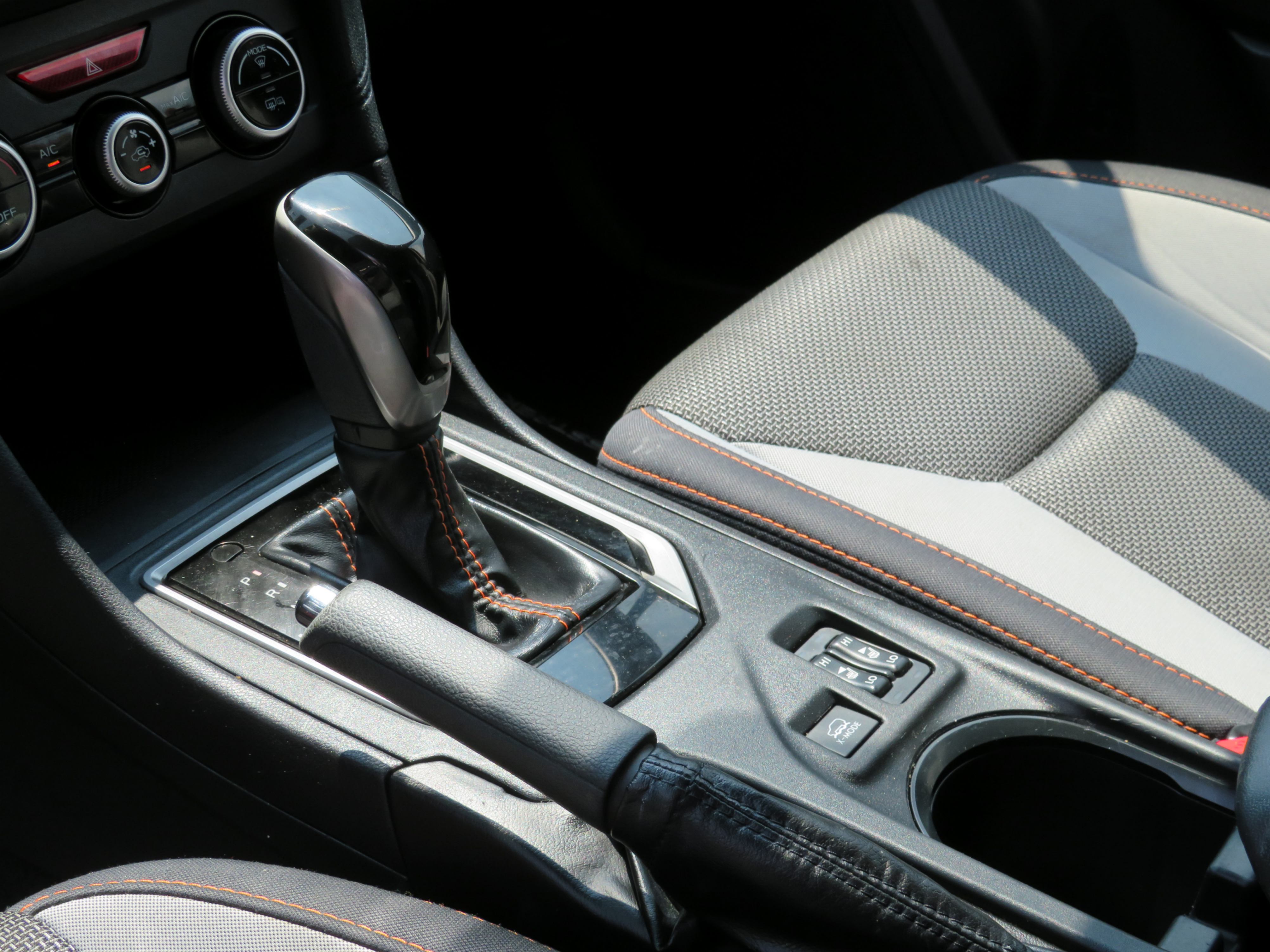 /laautomotive/2018-Subaru-Crosstrek-04187466132351991.jpg