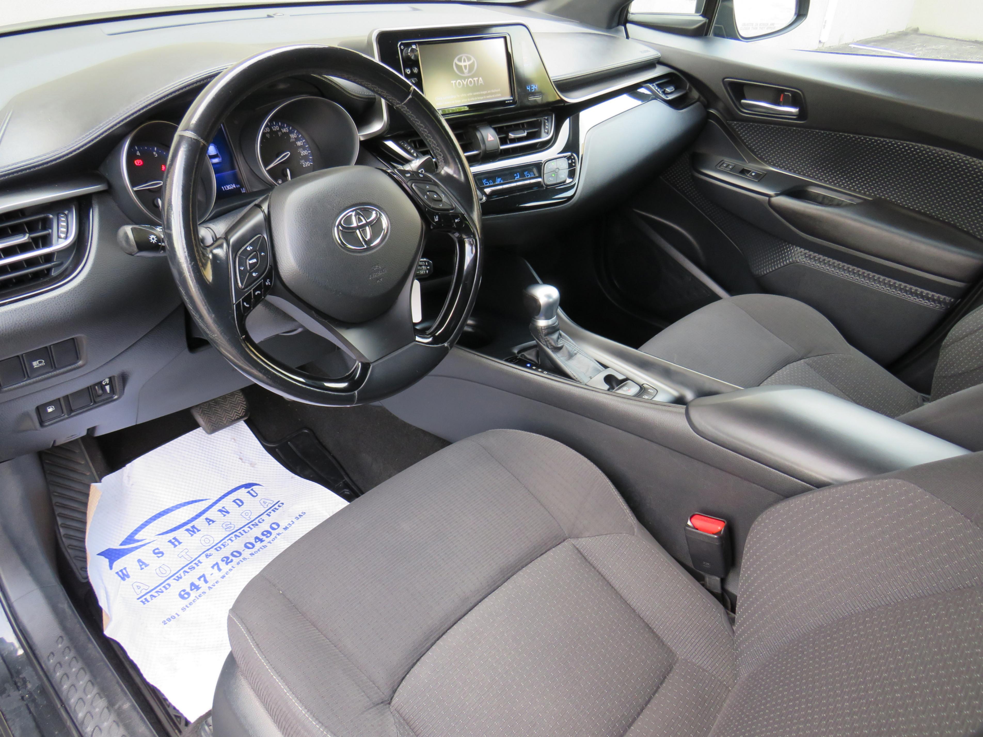 /laautomotive/2018-Toyota-C-HR-322975862229268.jpg
