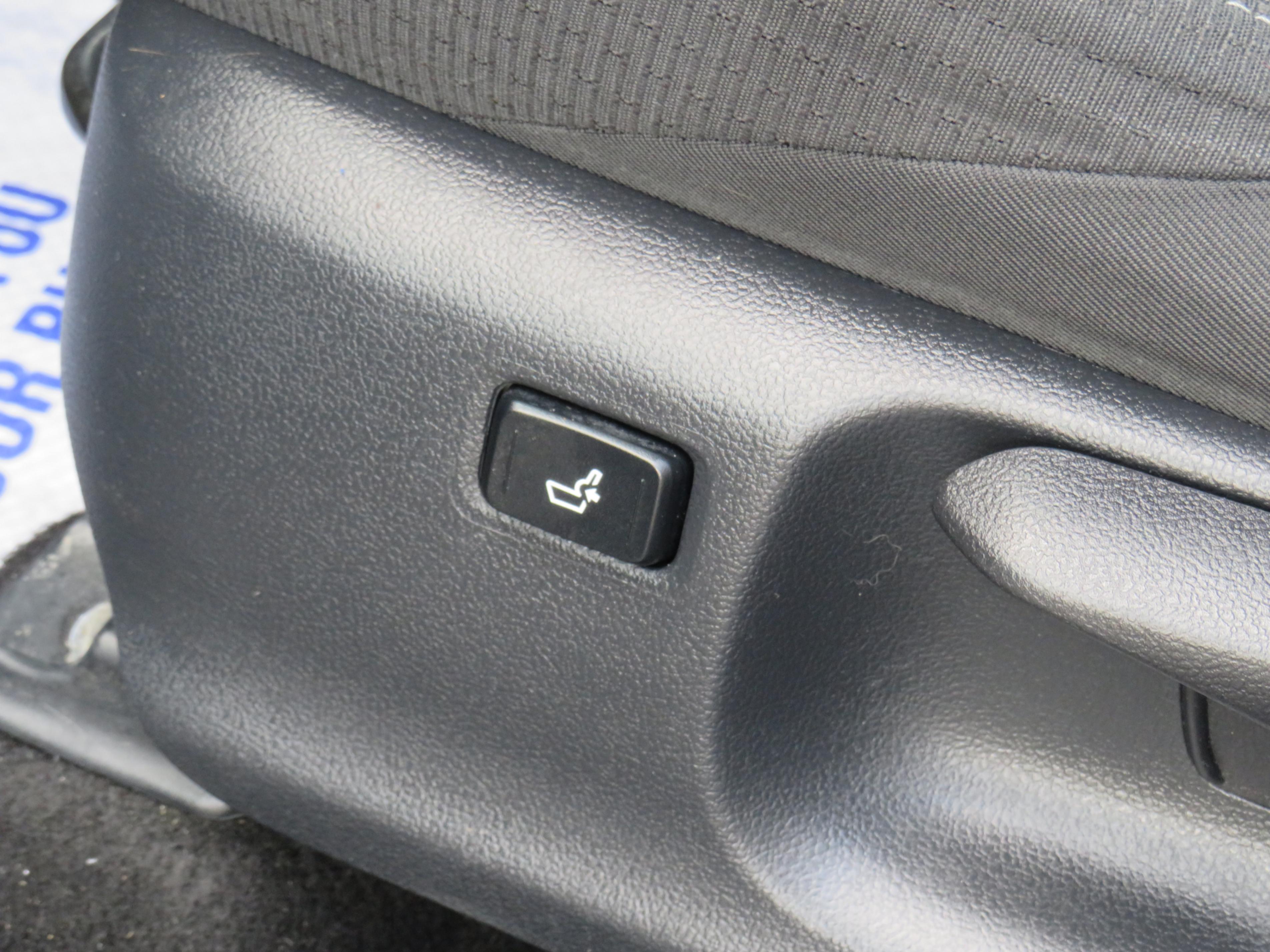 /laautomotive/2018-Toyota-C-HR-7472178935004723.jpg