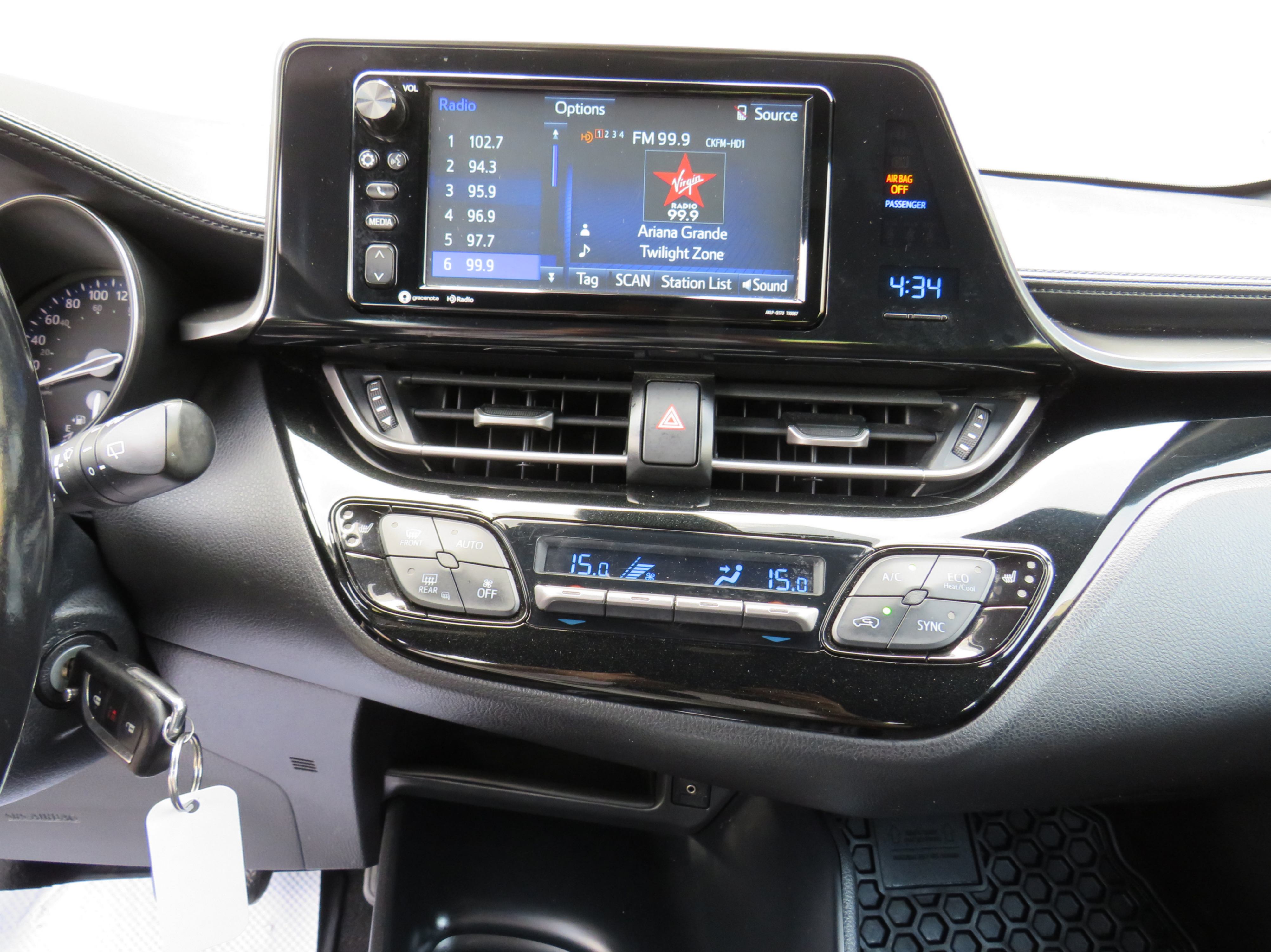 /laautomotive/2018-Toyota-C-HR-7499606017243954.jpg
