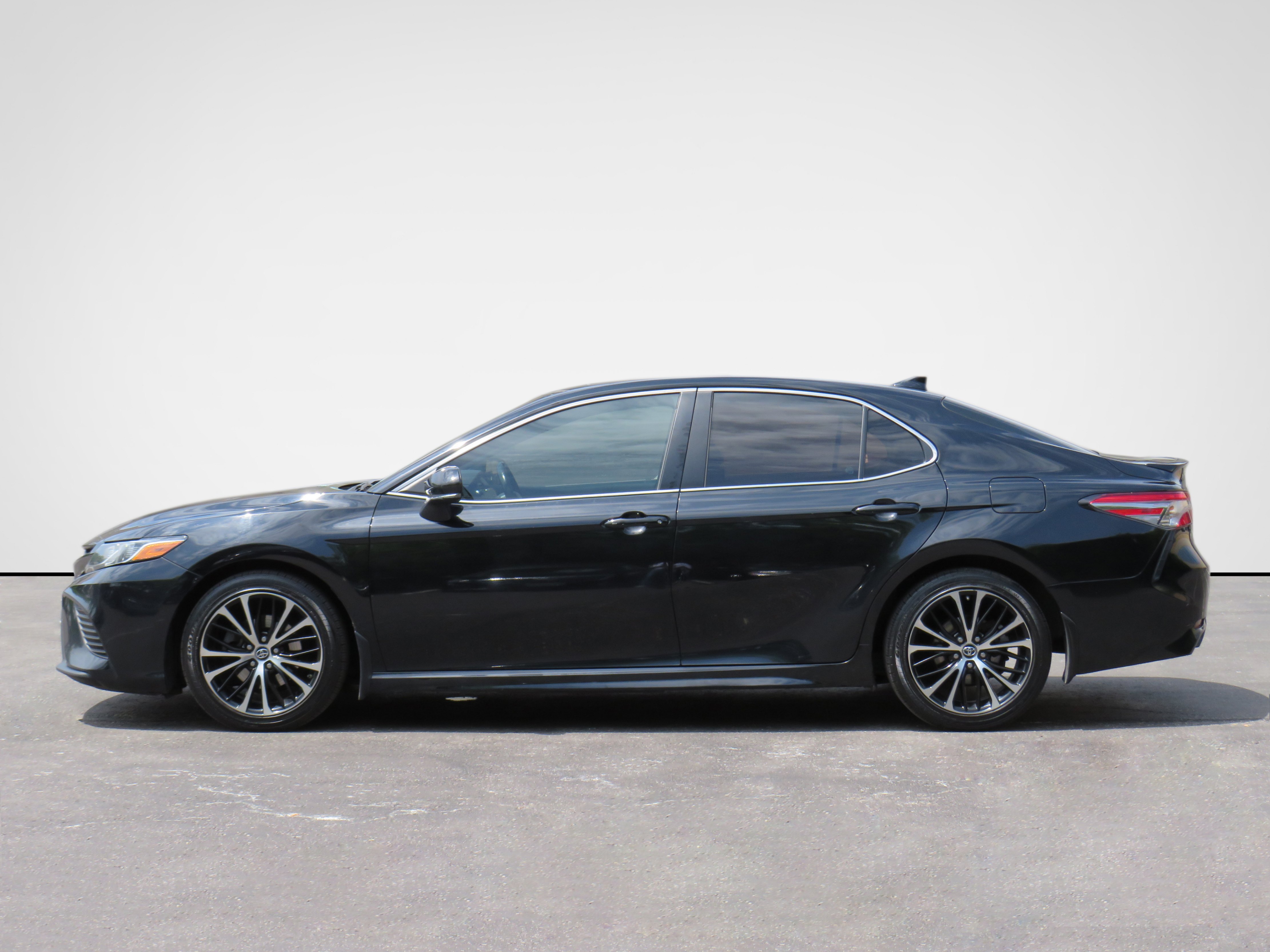 /laautomotive/2018-Toyota-Camry-8940692910873906.jpg