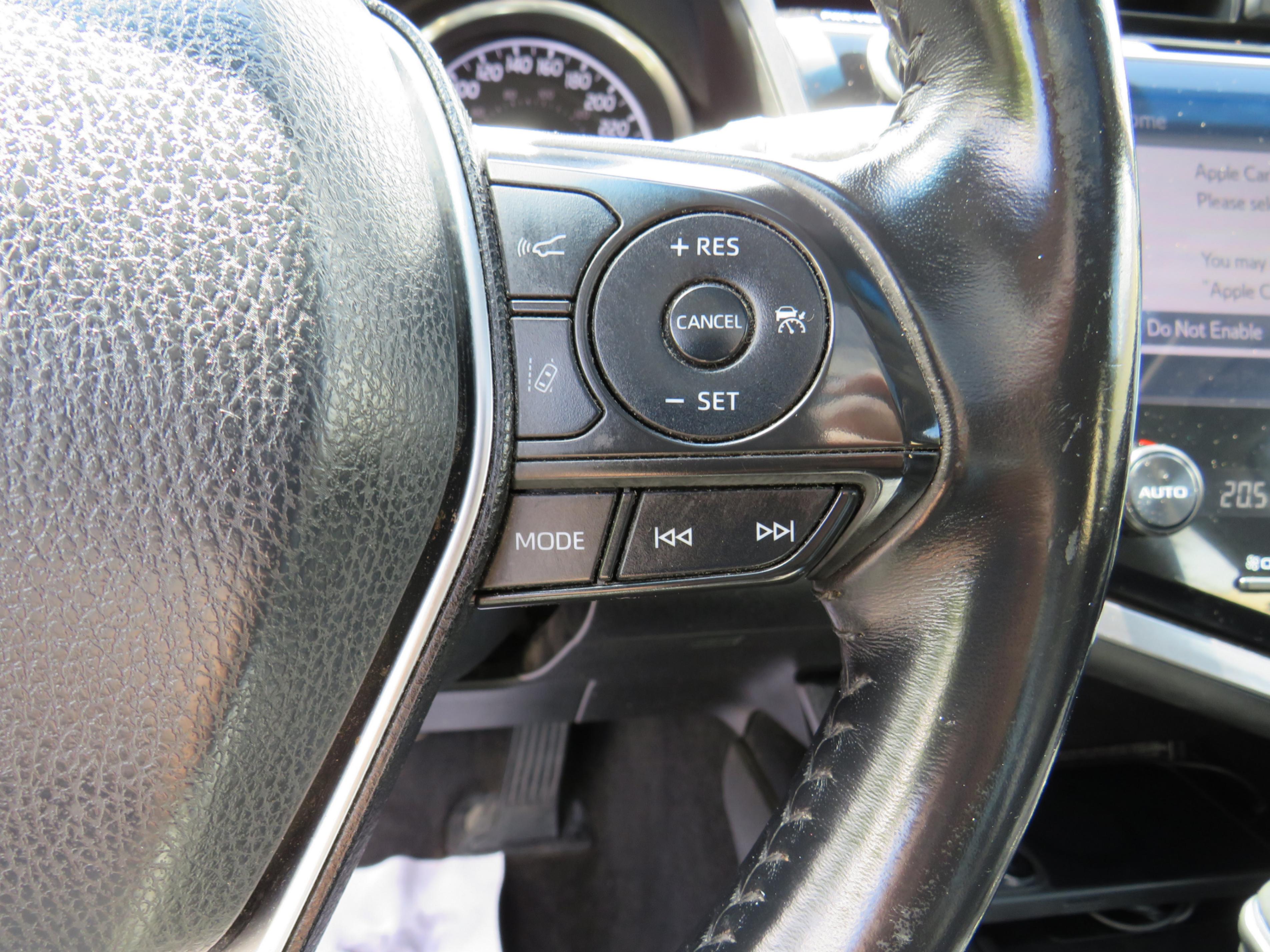 /laautomotive/2018-Toyota-CamryHybrid-8439397324855682.jpg