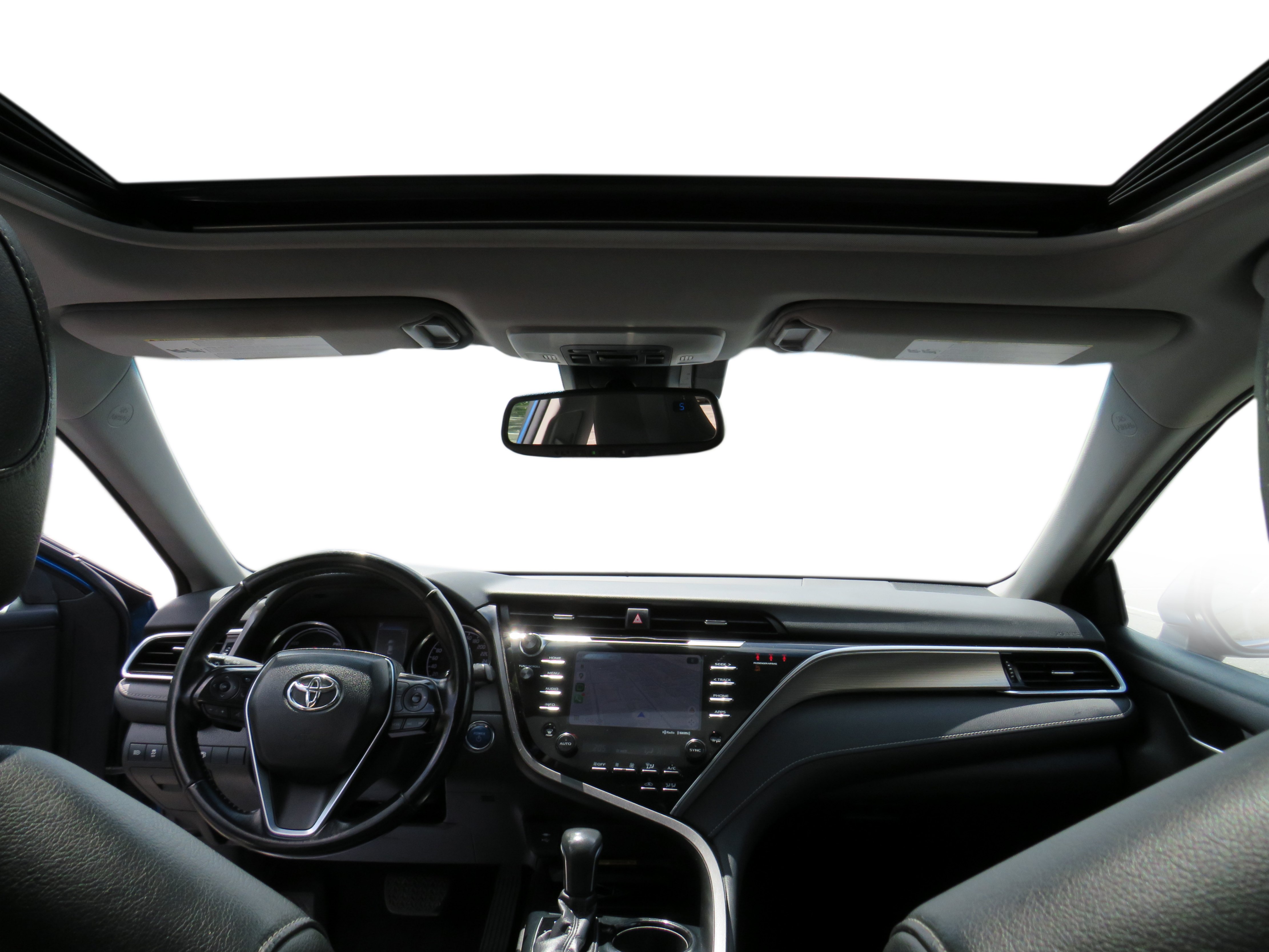 /laautomotive/2018-Toyota-CamryHybrid-9954516131912547.jpg