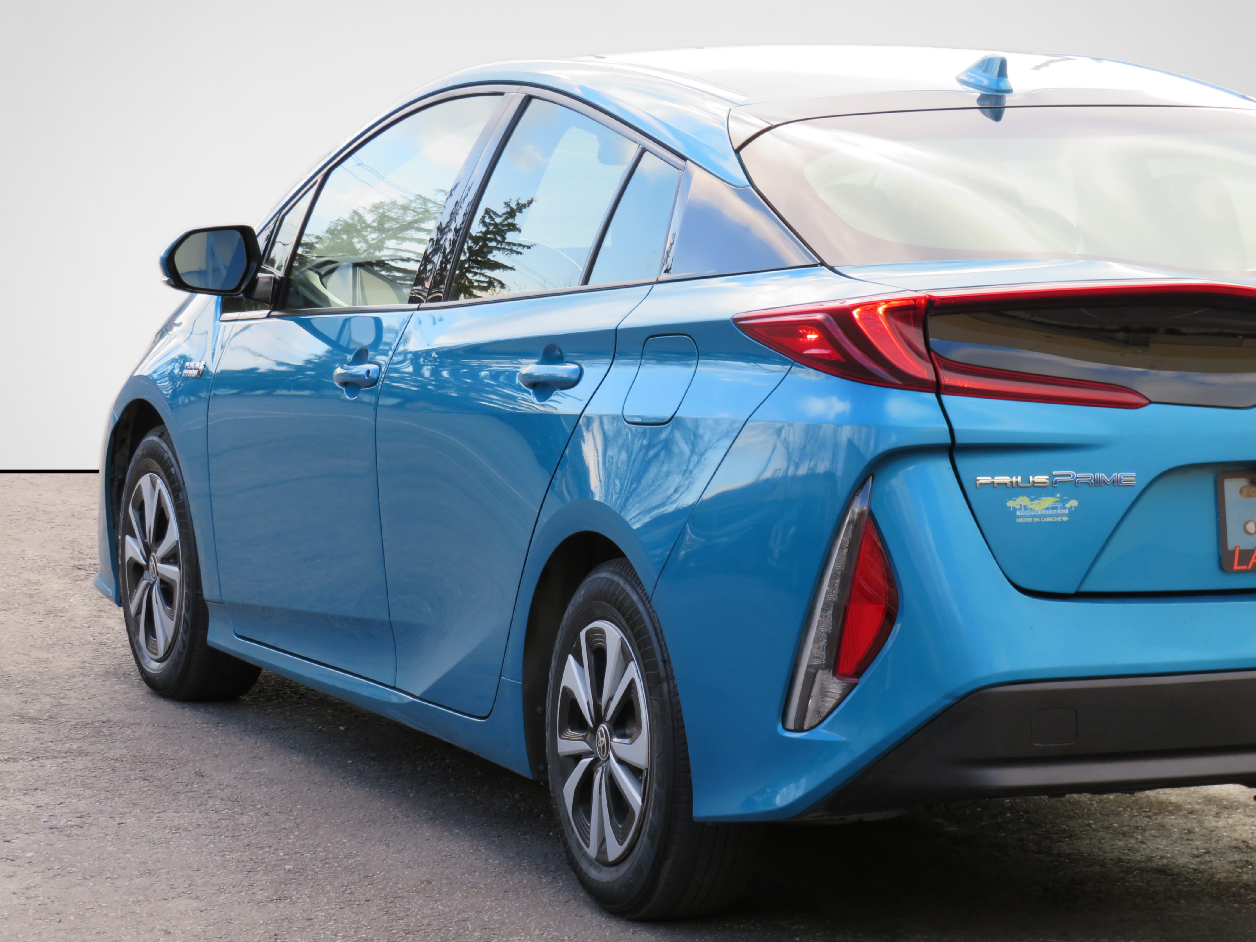 /laautomotive/2018-Toyota-PriusPrime-06802656217022607.jpg