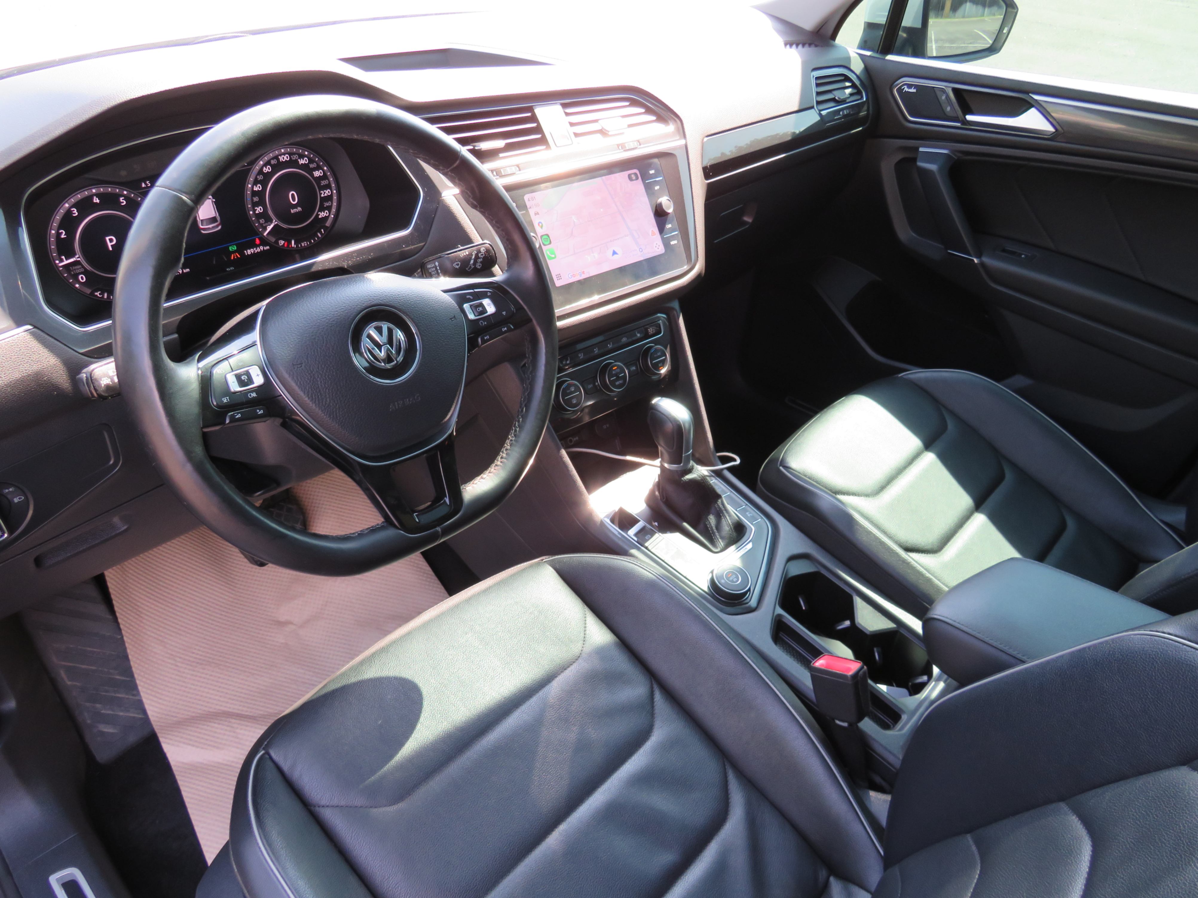 /laautomotive/2018-Volkswagen-Tiguan-7560373575068886.jpg