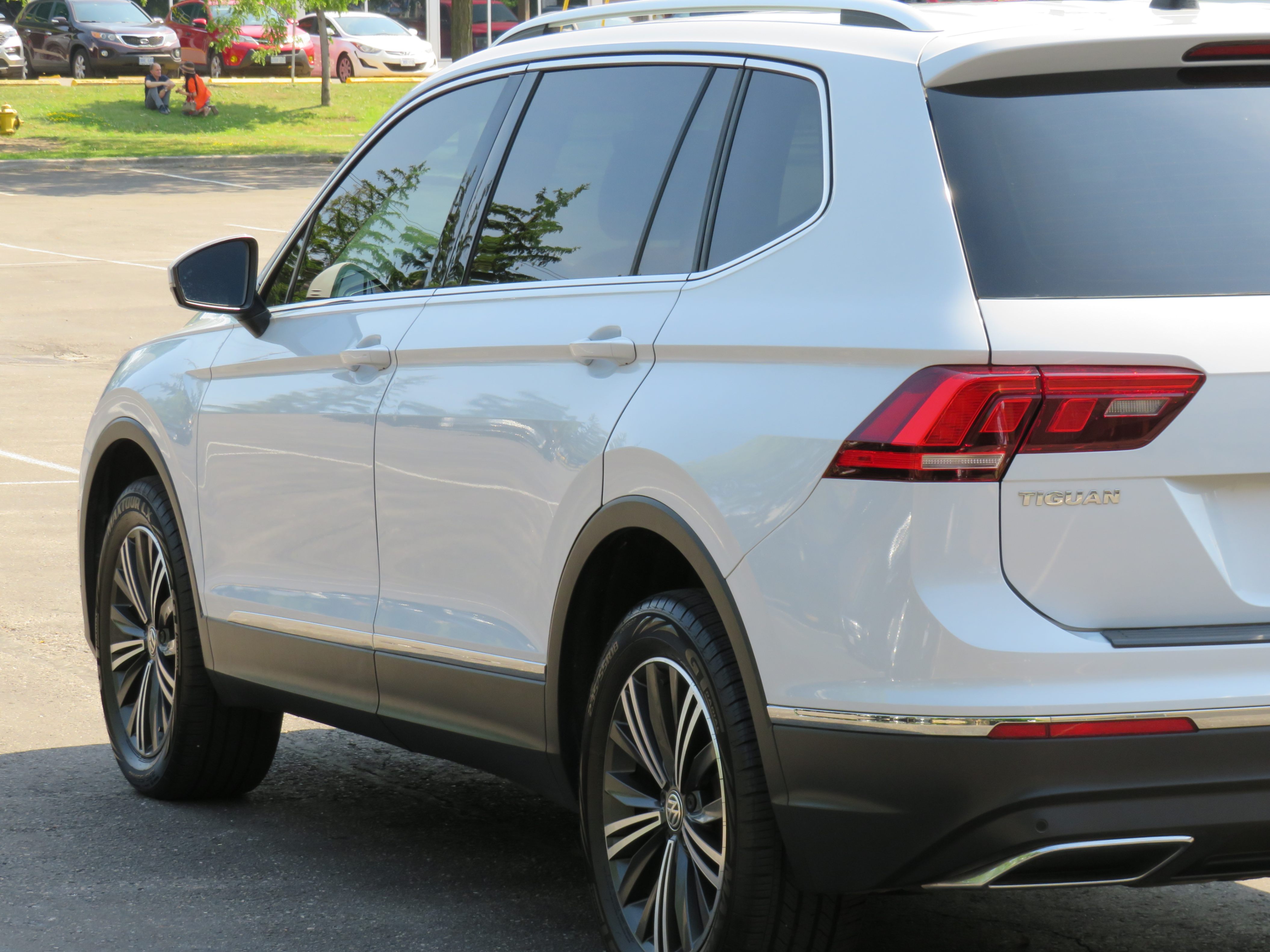 /laautomotive/2018-Volkswagen-Tiguan-9018484377653835.jpg