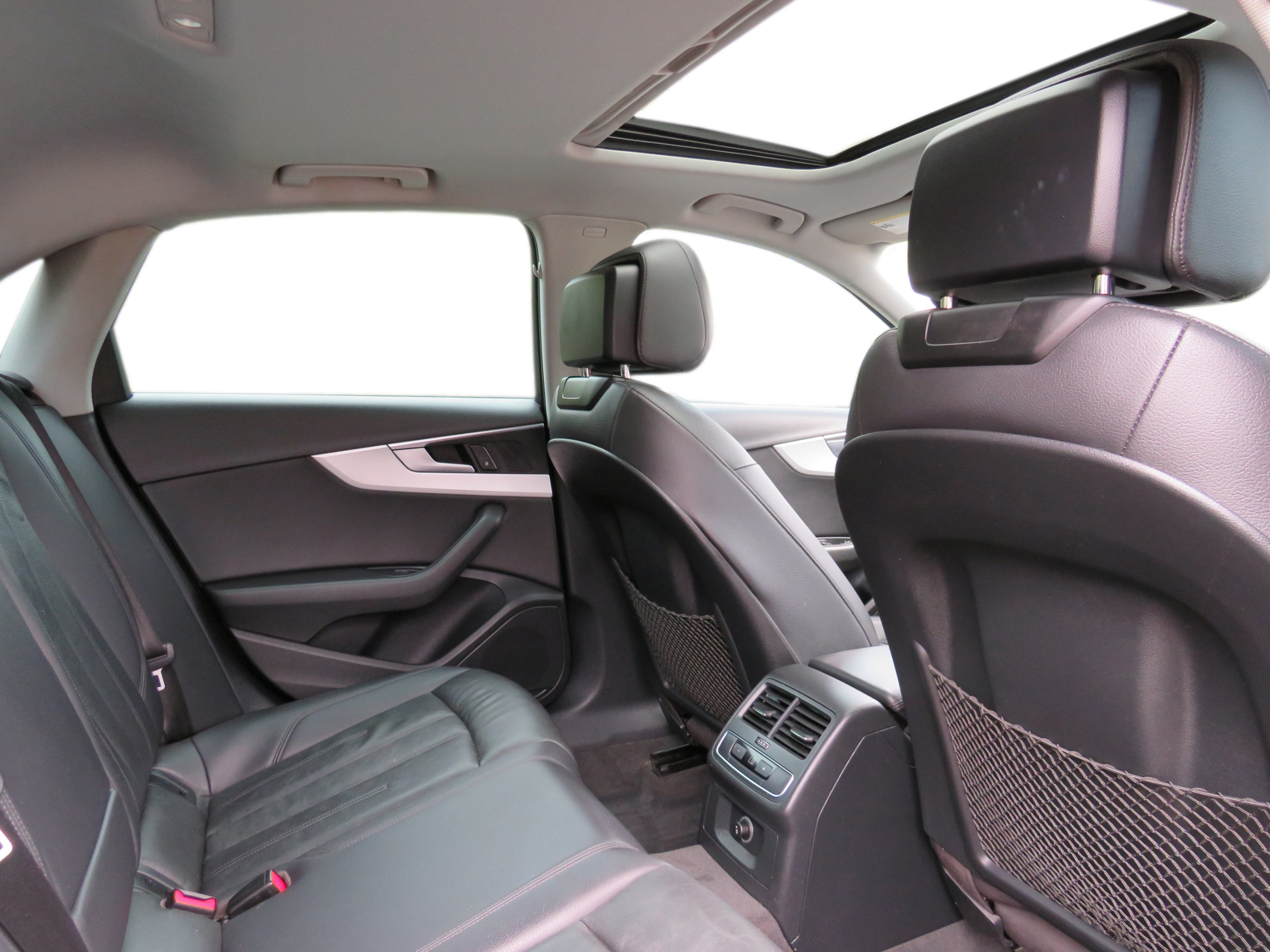 /laautomotive/2019-Audi-A4-14226036273746723.jpg
