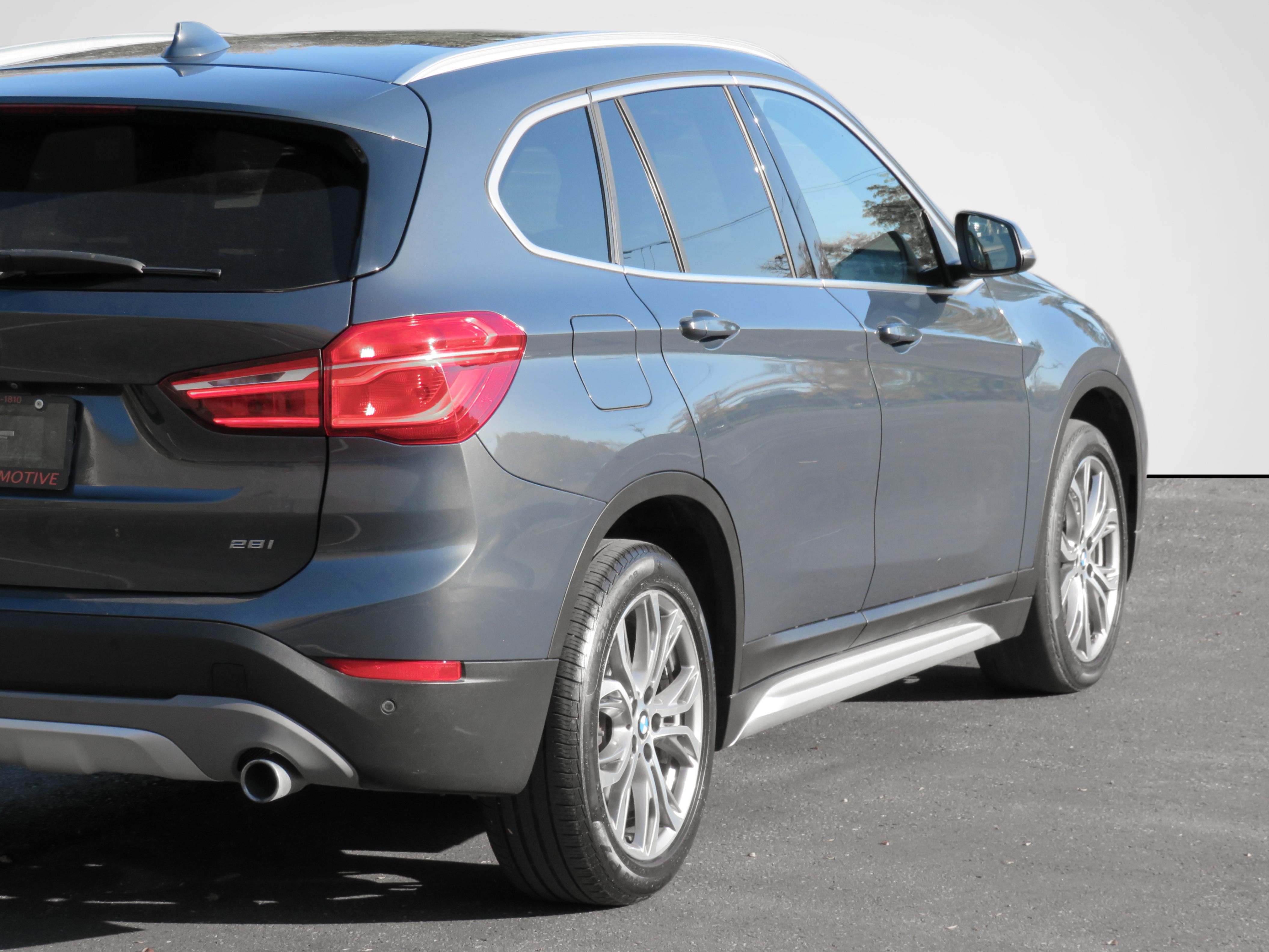 /laautomotive/2019-BMW-X1-049162497288728124.jpg