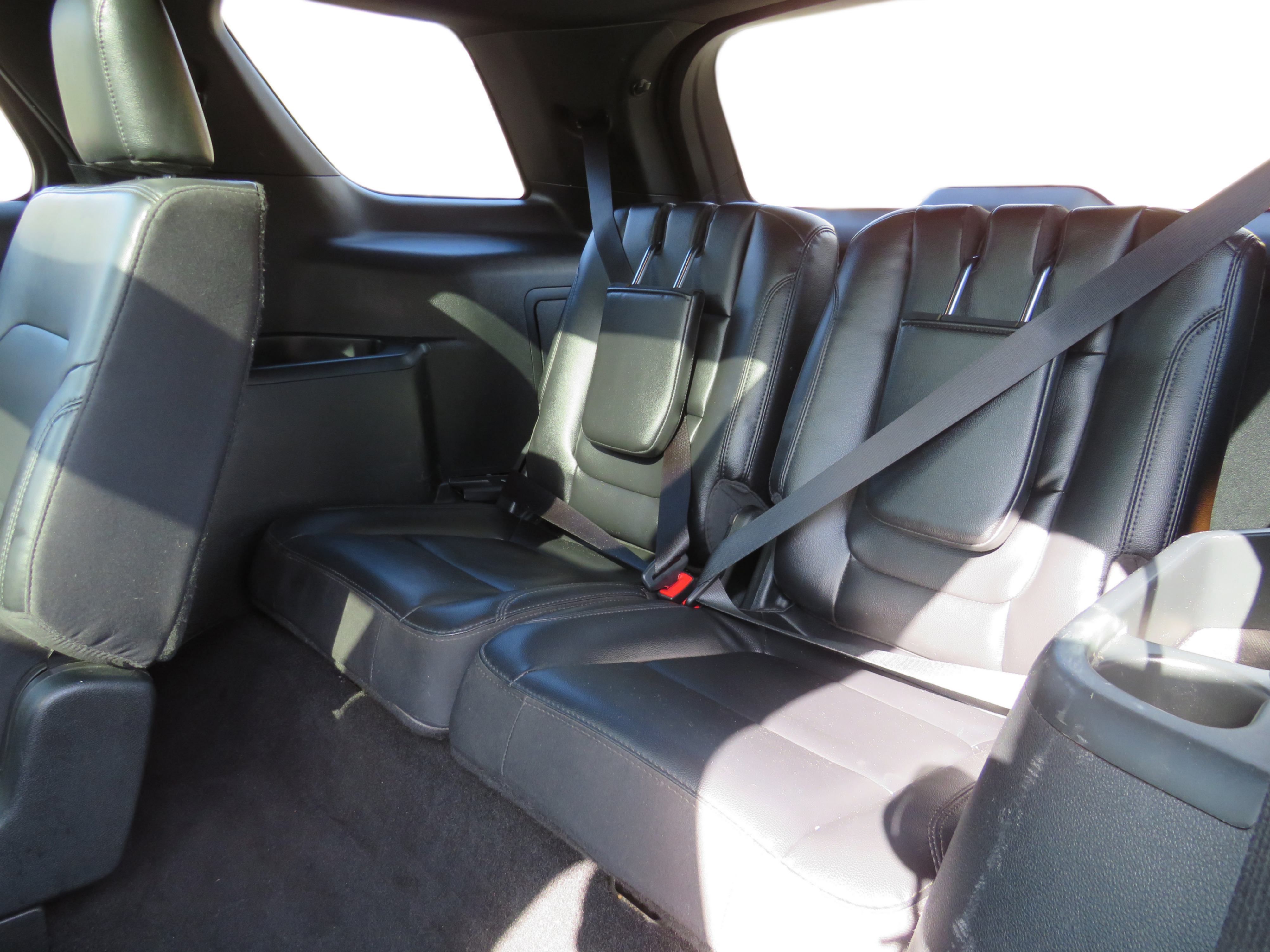 /laautomotive/2019-Ford-Explorer-42001290355577825.jpg
