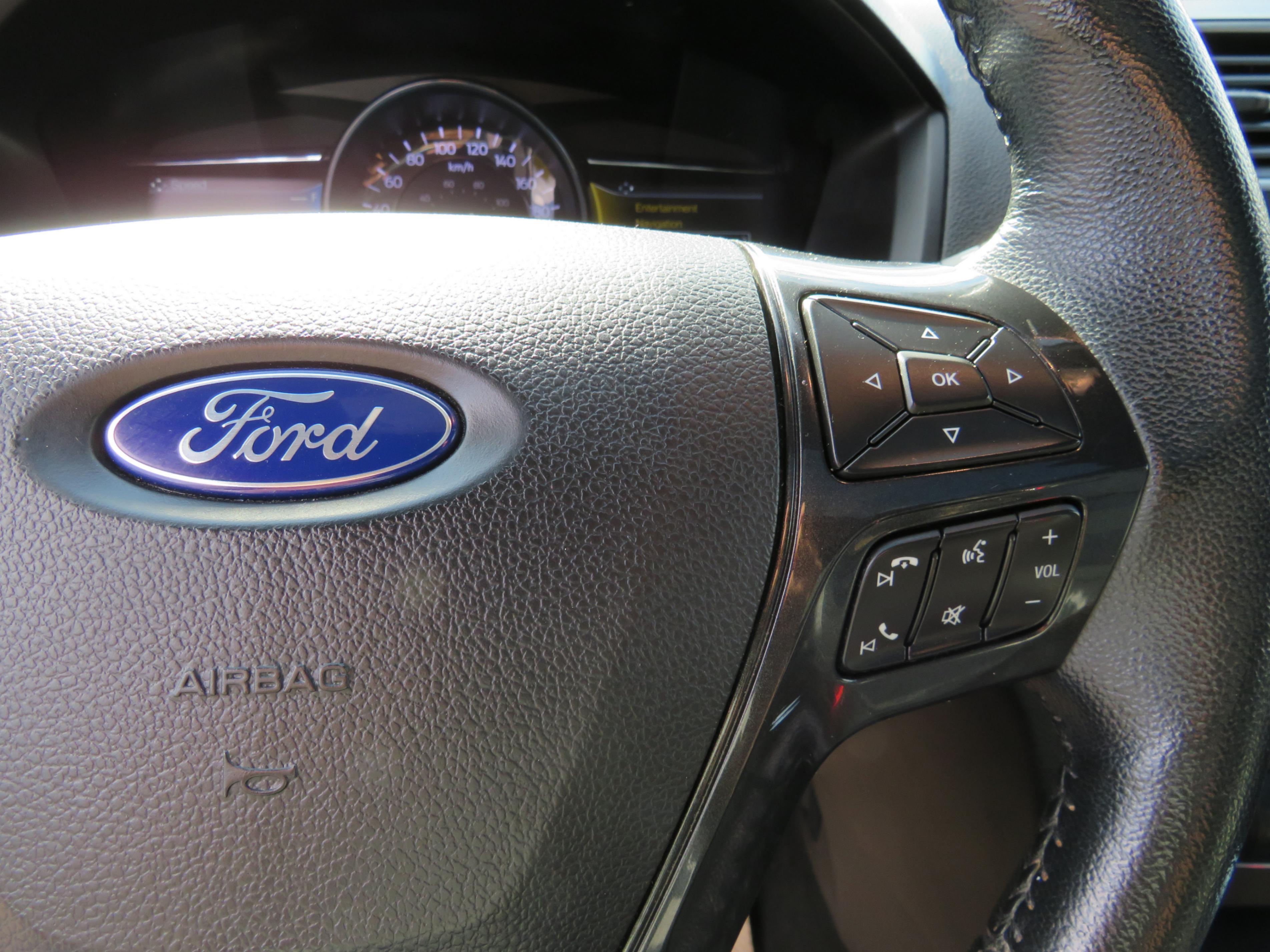 /laautomotive/2019-Ford-Explorer-450889727915051.jpg