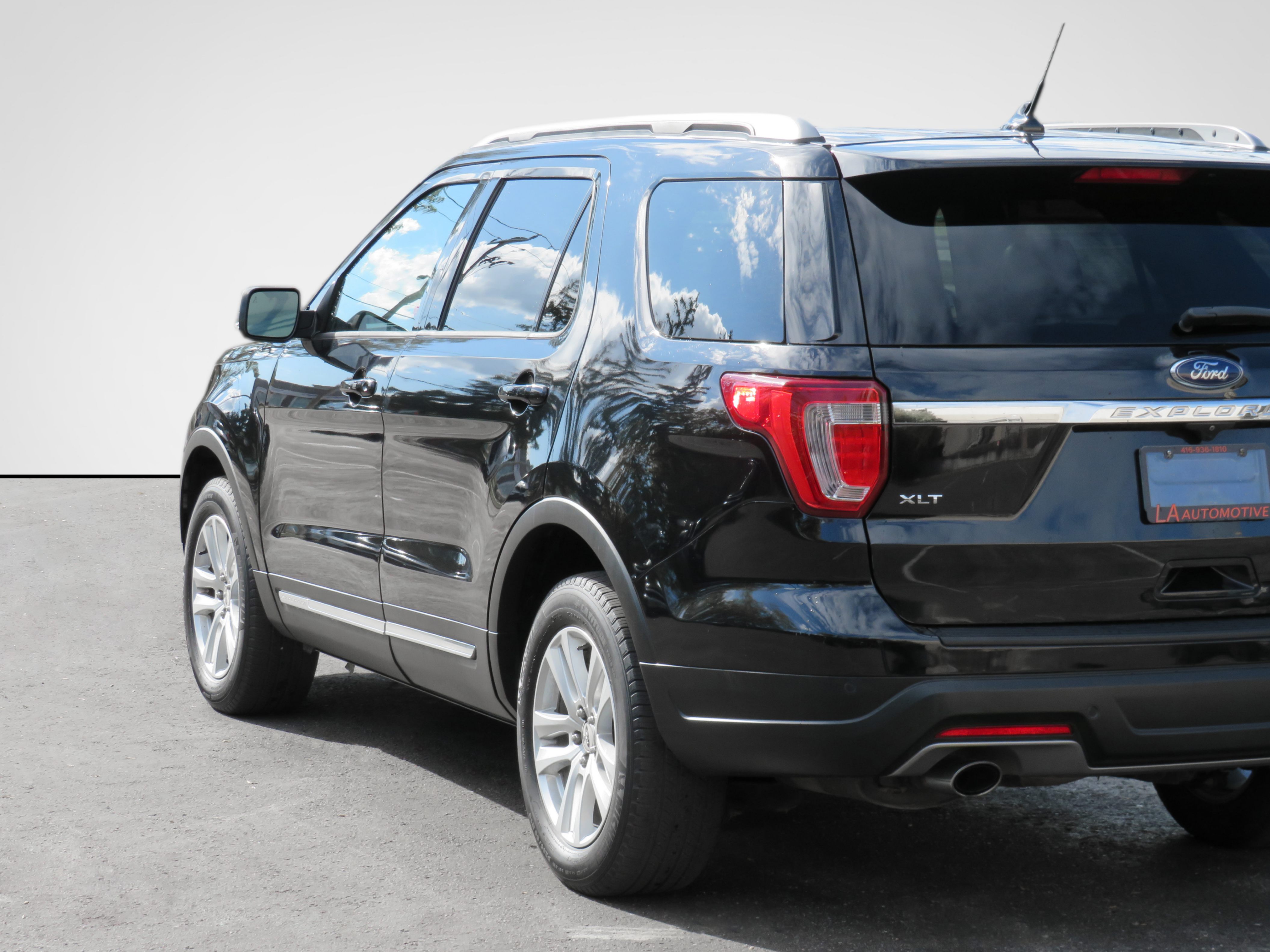 /laautomotive/2019-Ford-Explorer-5059201791636019.jpg
