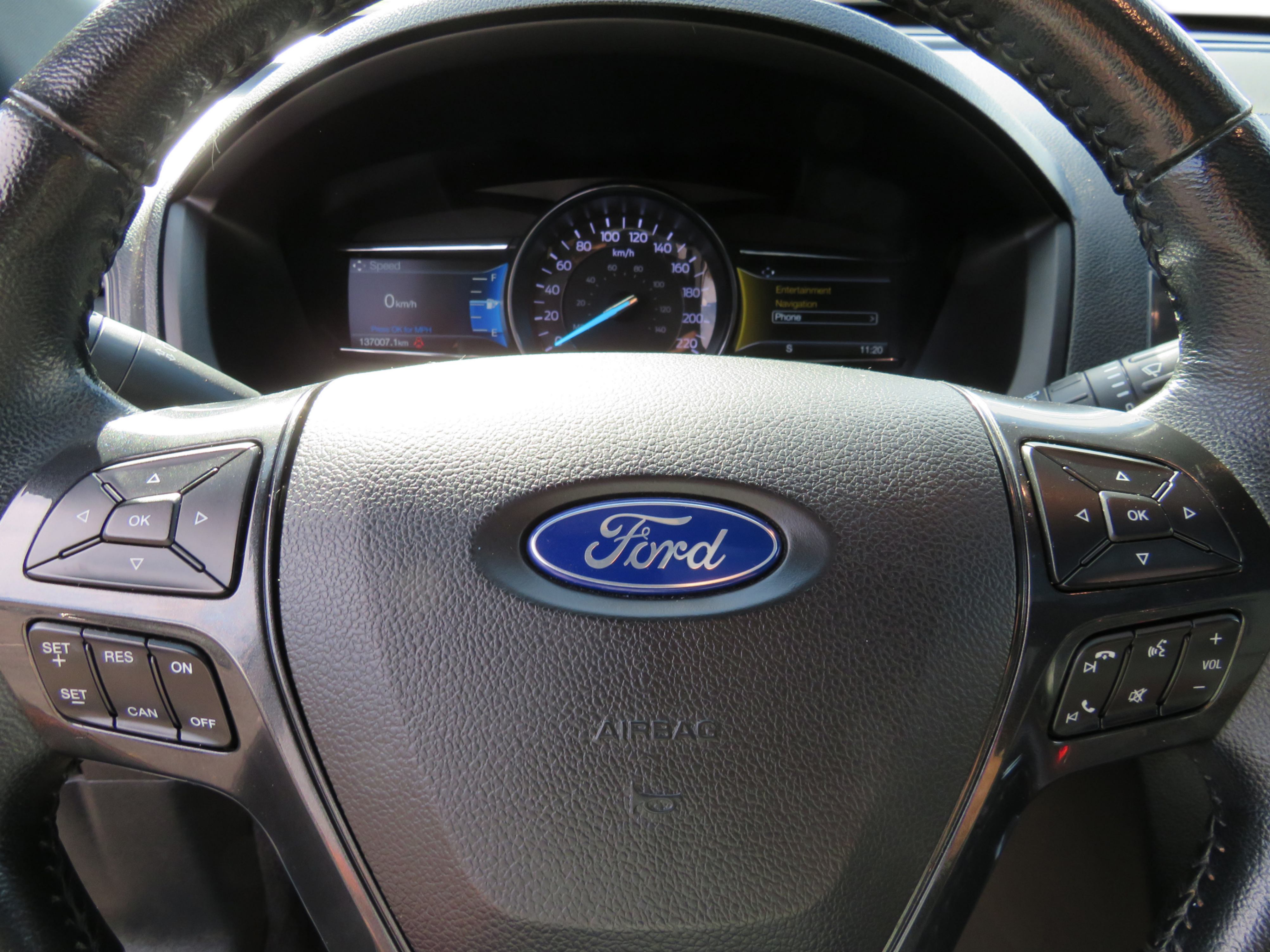 /laautomotive/2019-Ford-Explorer-9450767958084323.jpg