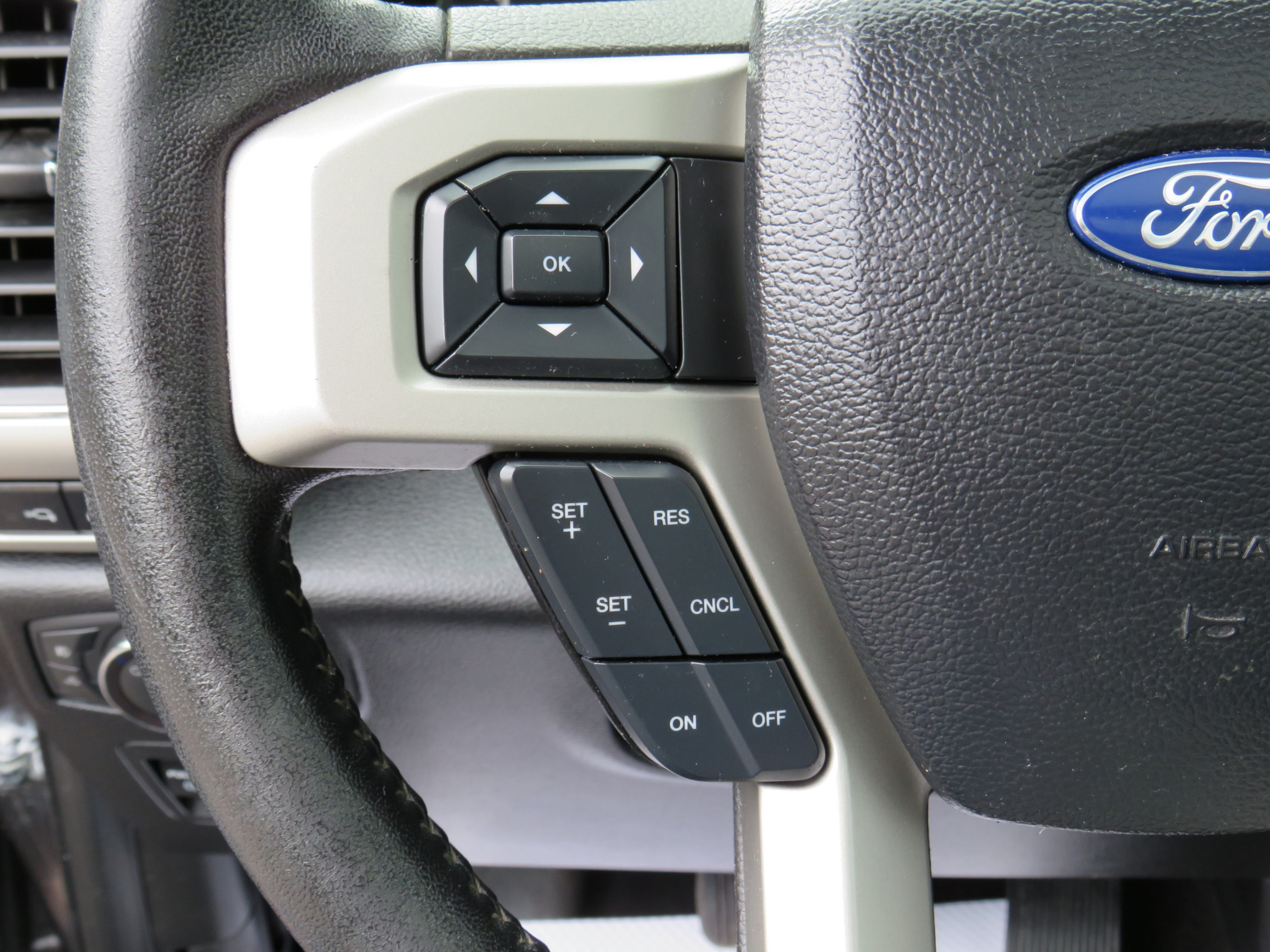 /laautomotive/2019-Ford-F-150-9525718428045167.jpg