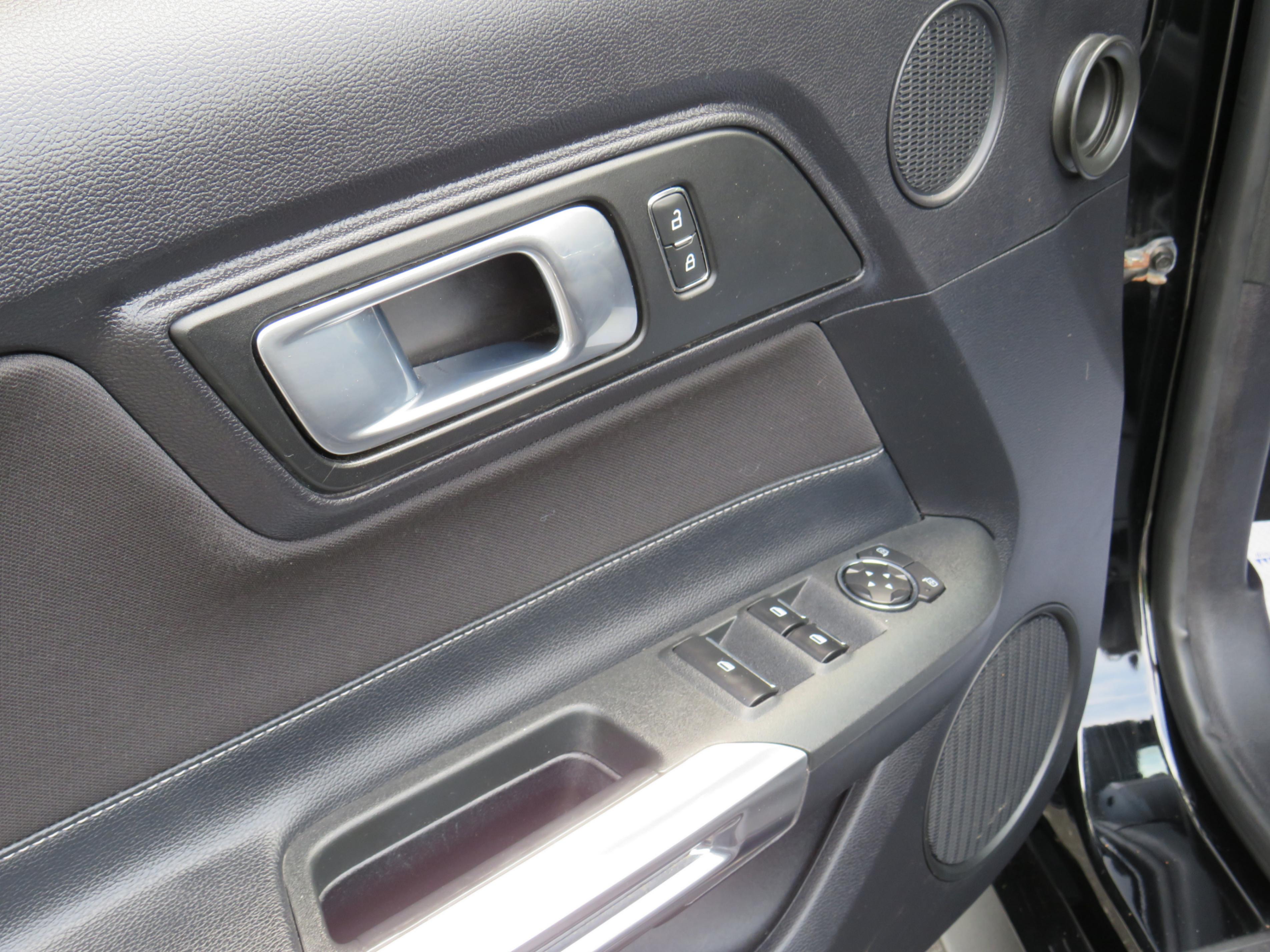 /laautomotive/2019-Ford-Mustang-7749063931213074.jpg