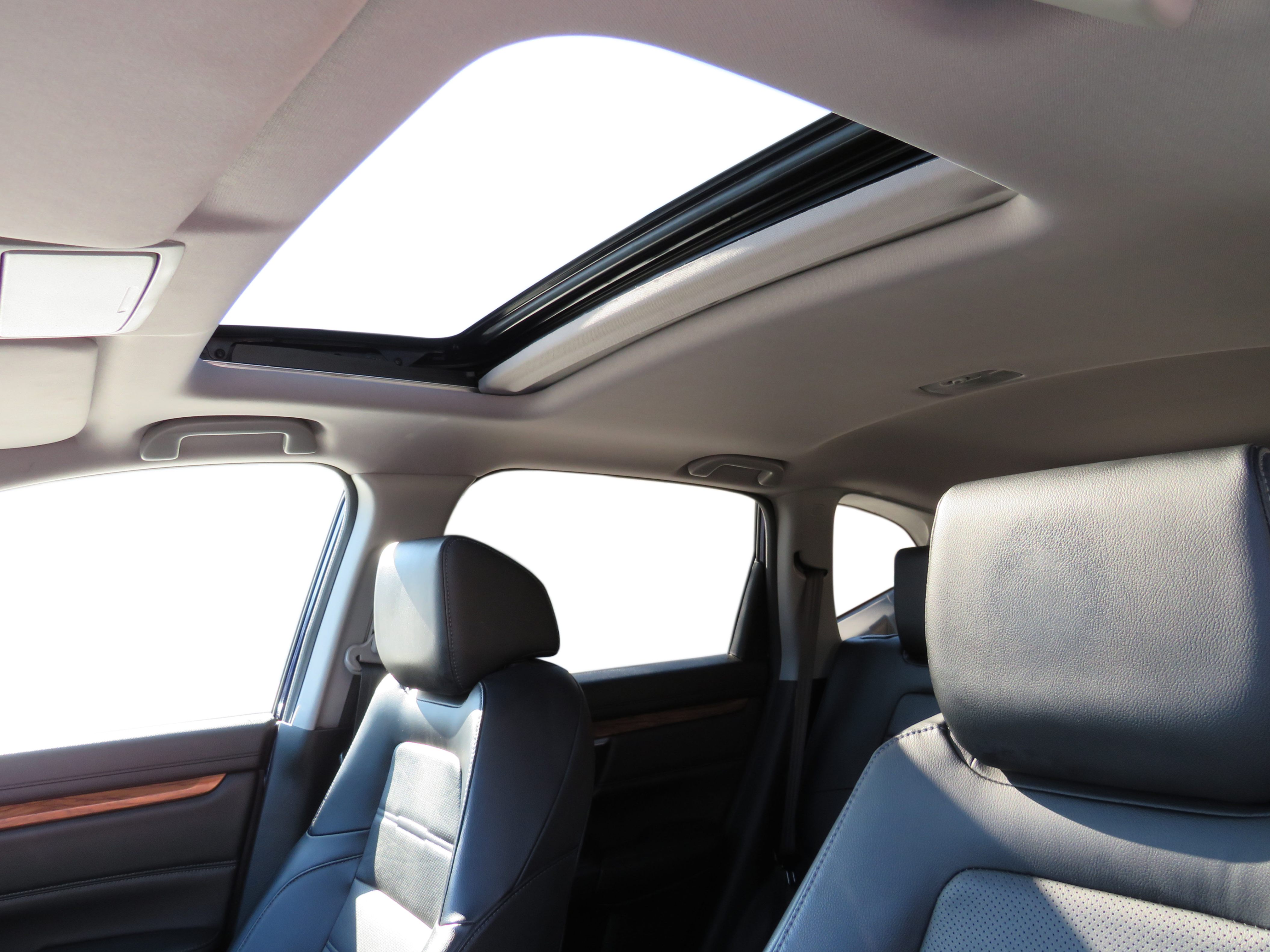 /laautomotive/2019-Honda-CR-V-38739287622488683.jpg