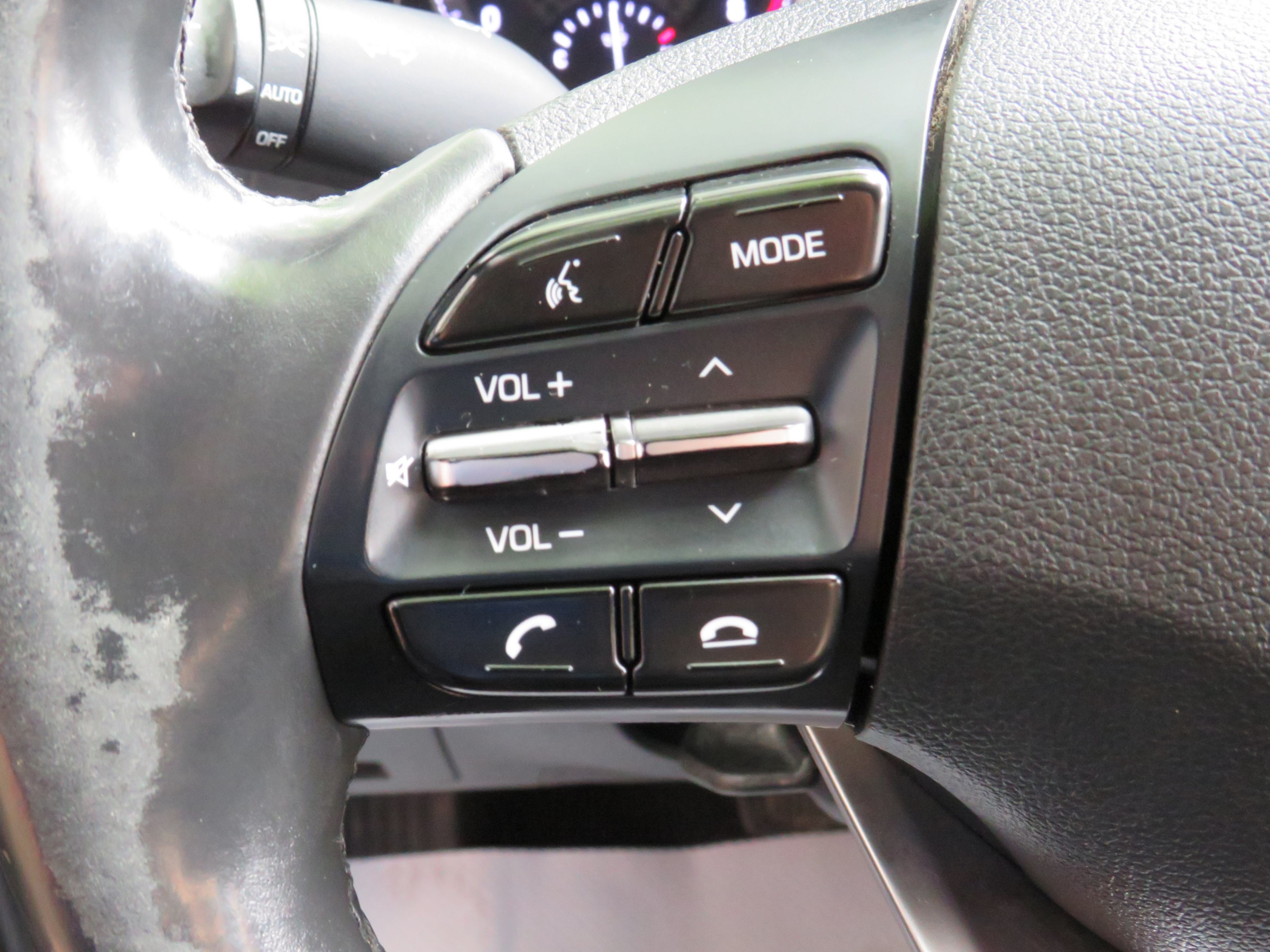 /laautomotive/2019-Hyundai-Elantra-13211945817077075.jpg