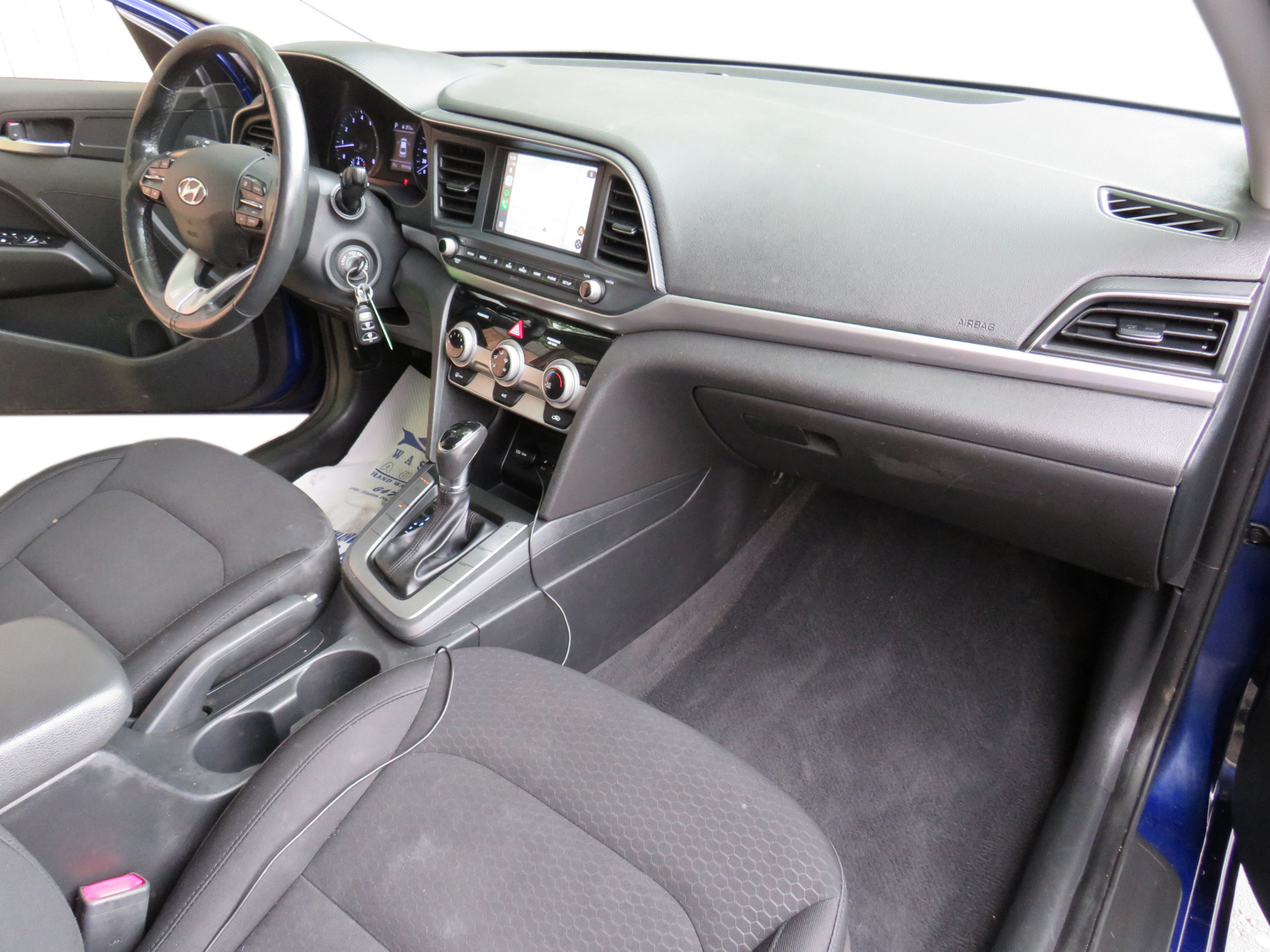 /laautomotive/2019-Hyundai-Elantra-31049983716470875.jpg