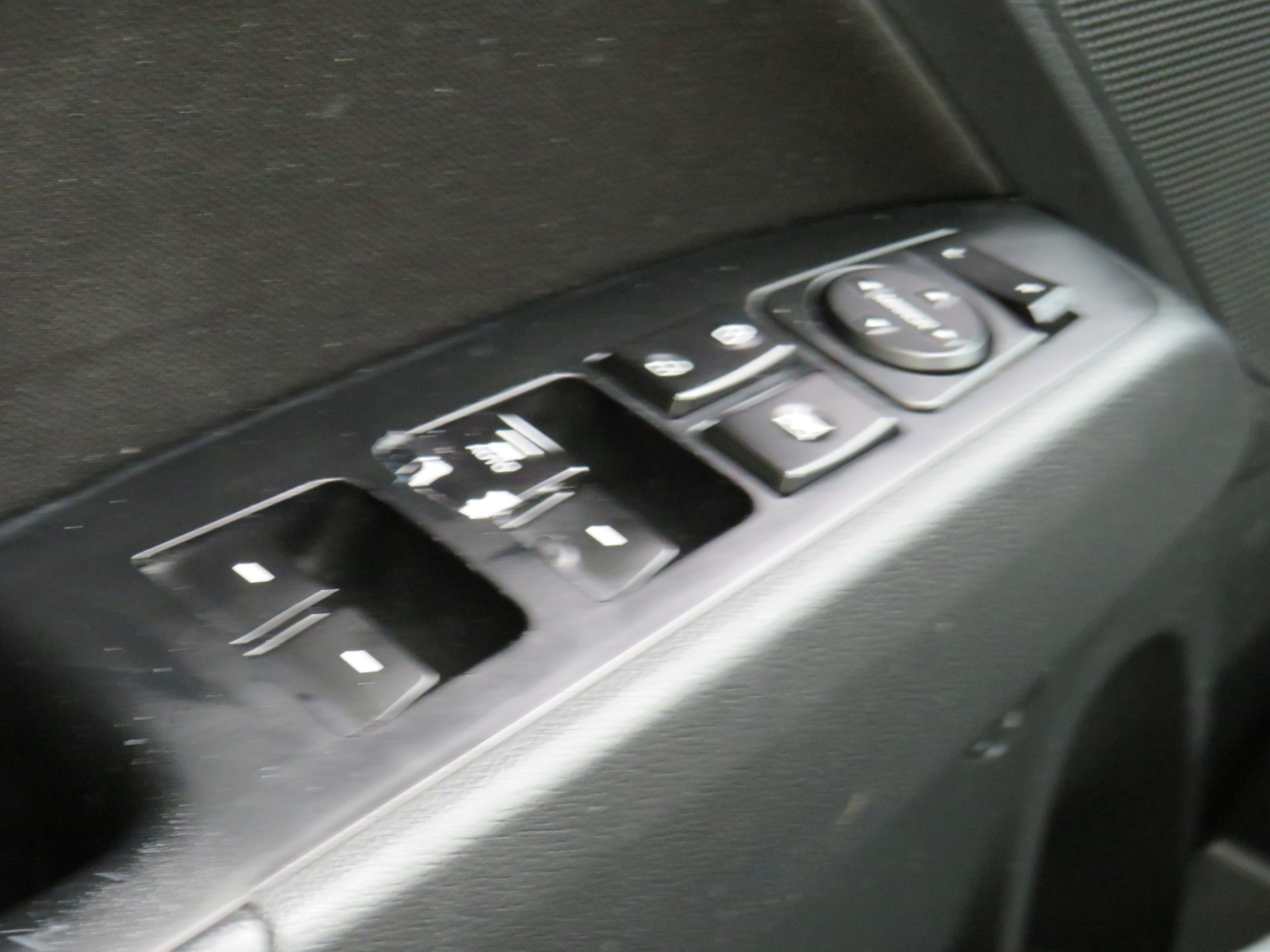 /laautomotive/2019-Hyundai-Elantra-8152459428754102.jpg