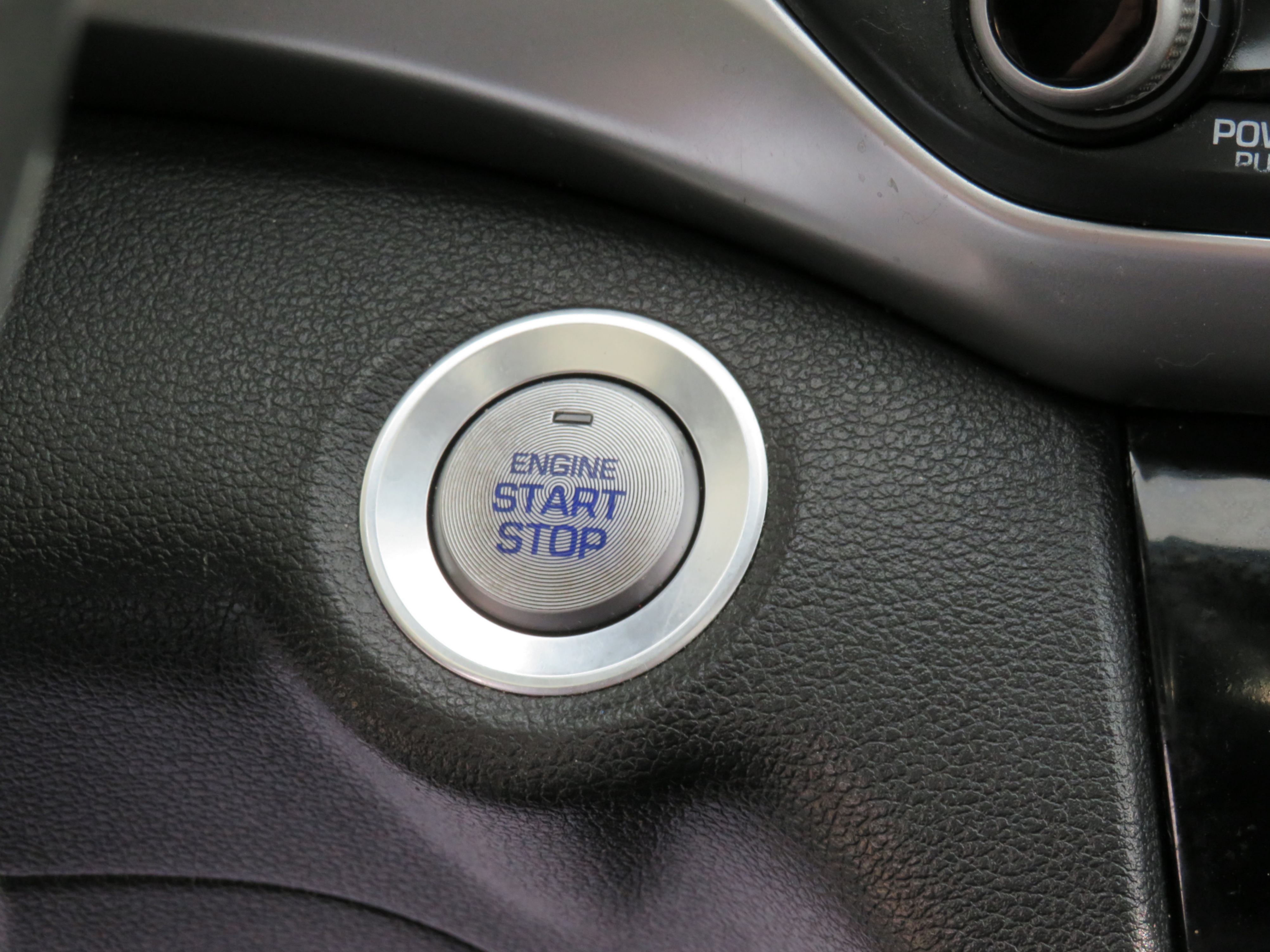 /laautomotive/2019-Hyundai-Elantra-8363023383778334.jpg