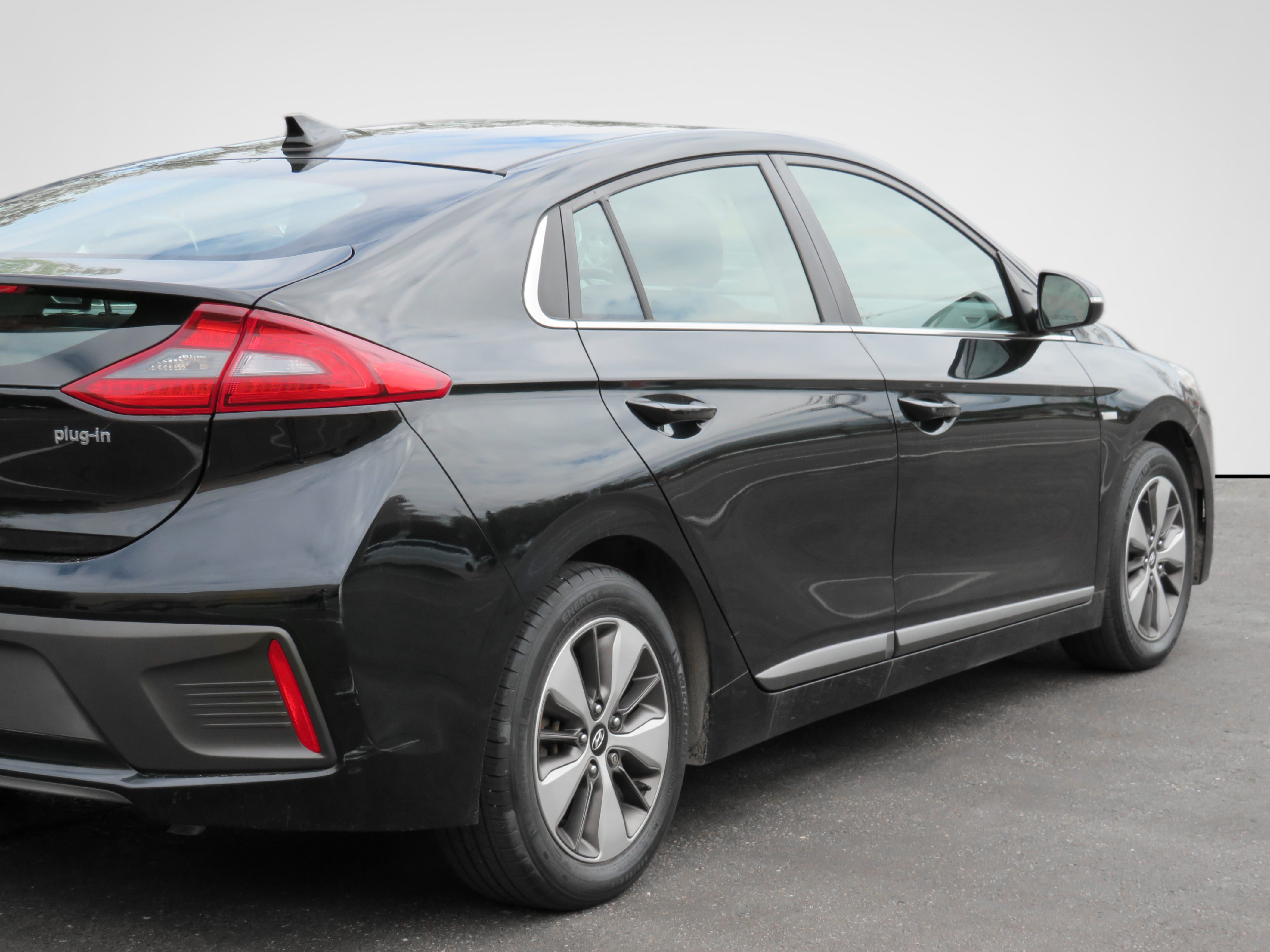 /laautomotive/2019-Hyundai-IoniqElectric-3755139426412606.jpg