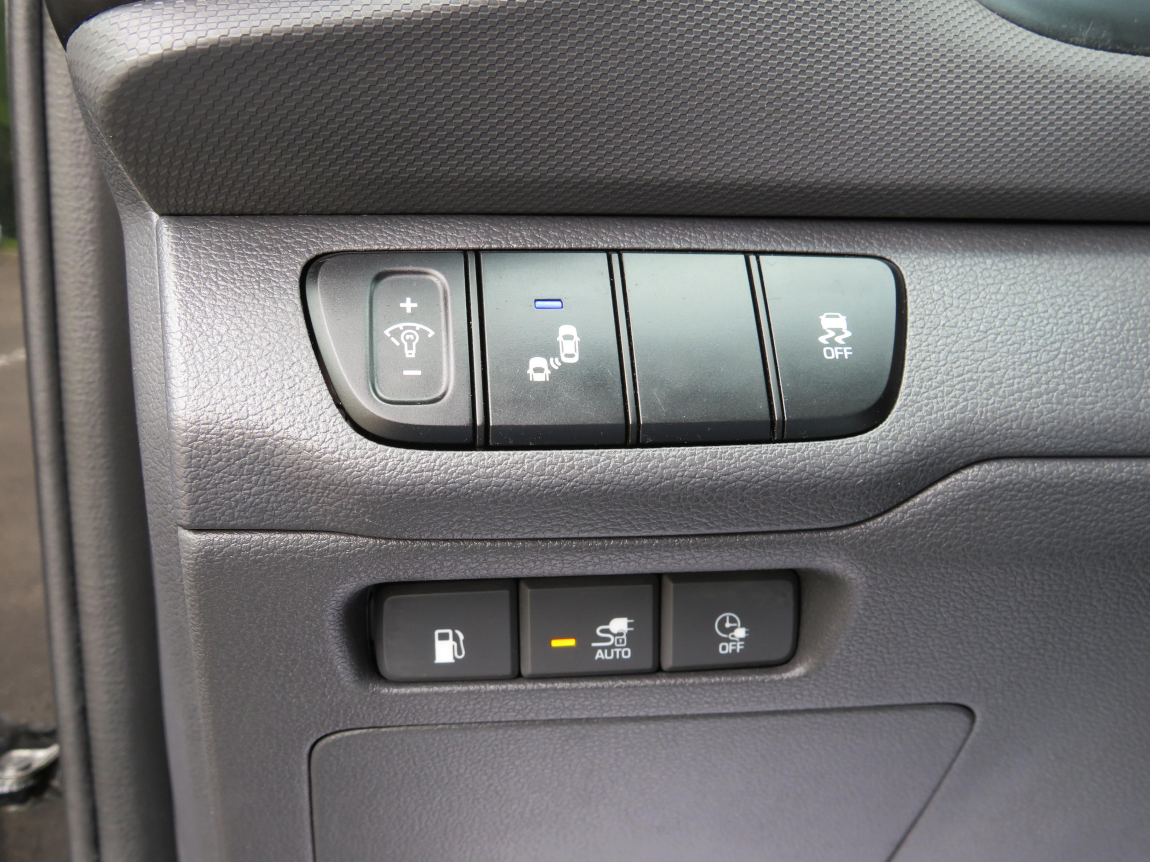 /laautomotive/2019-Hyundai-IoniqElectric-7586554090528441.jpg